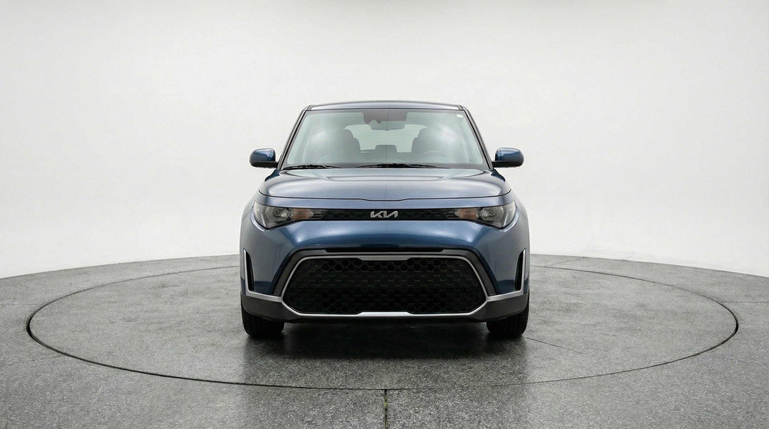 Thumbnail: 2025 Kia Soul - 2