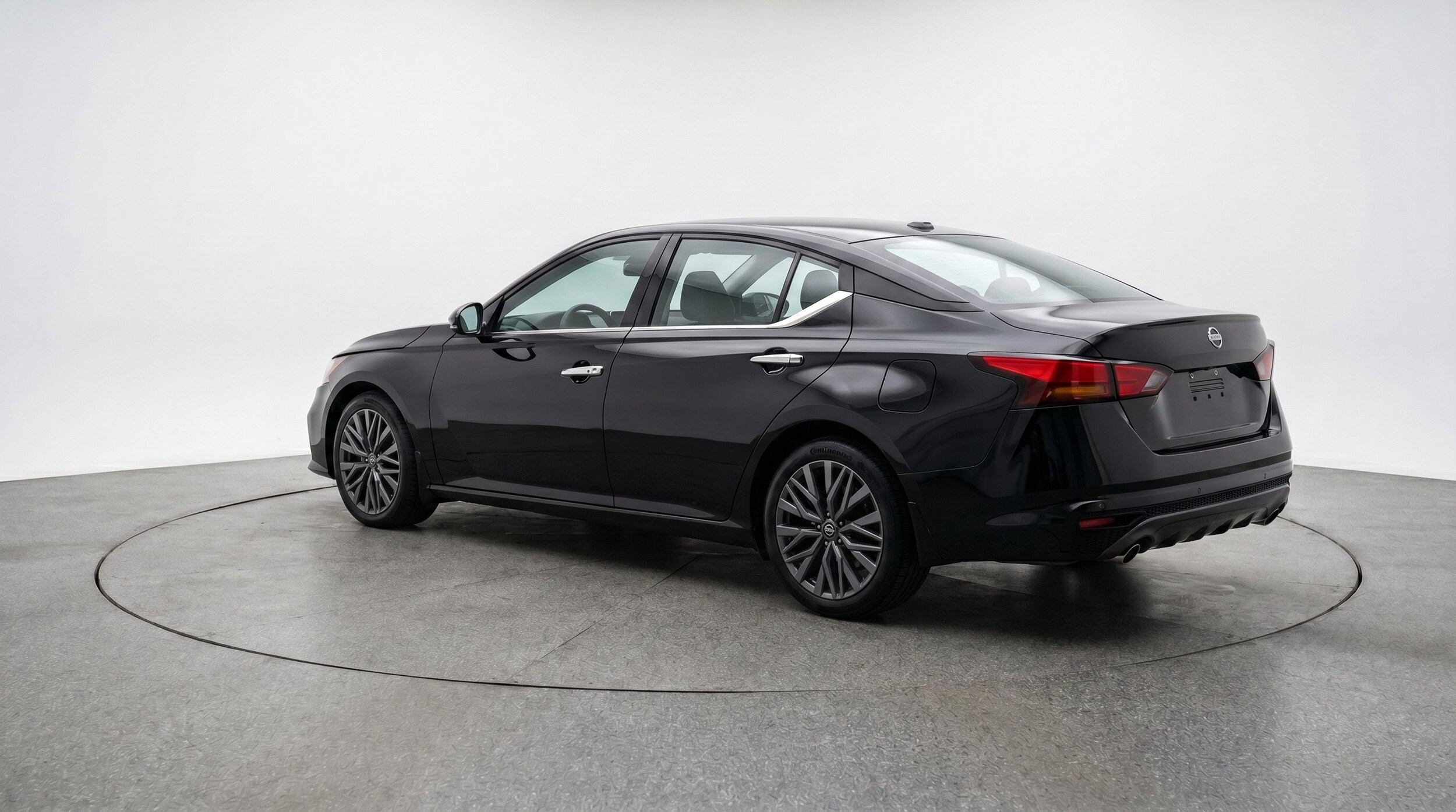 Thumbnail: 2025 Nissan Altima - 6