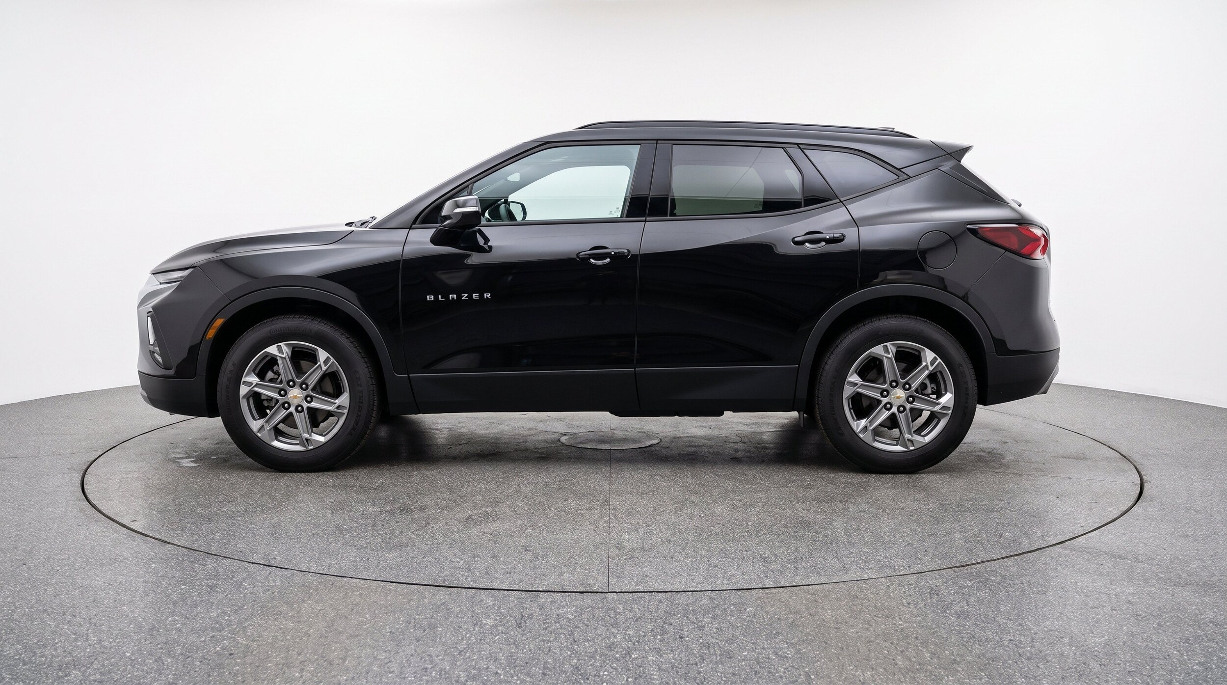 Thumbnail: 2026 Chevrolet Blazer - 5