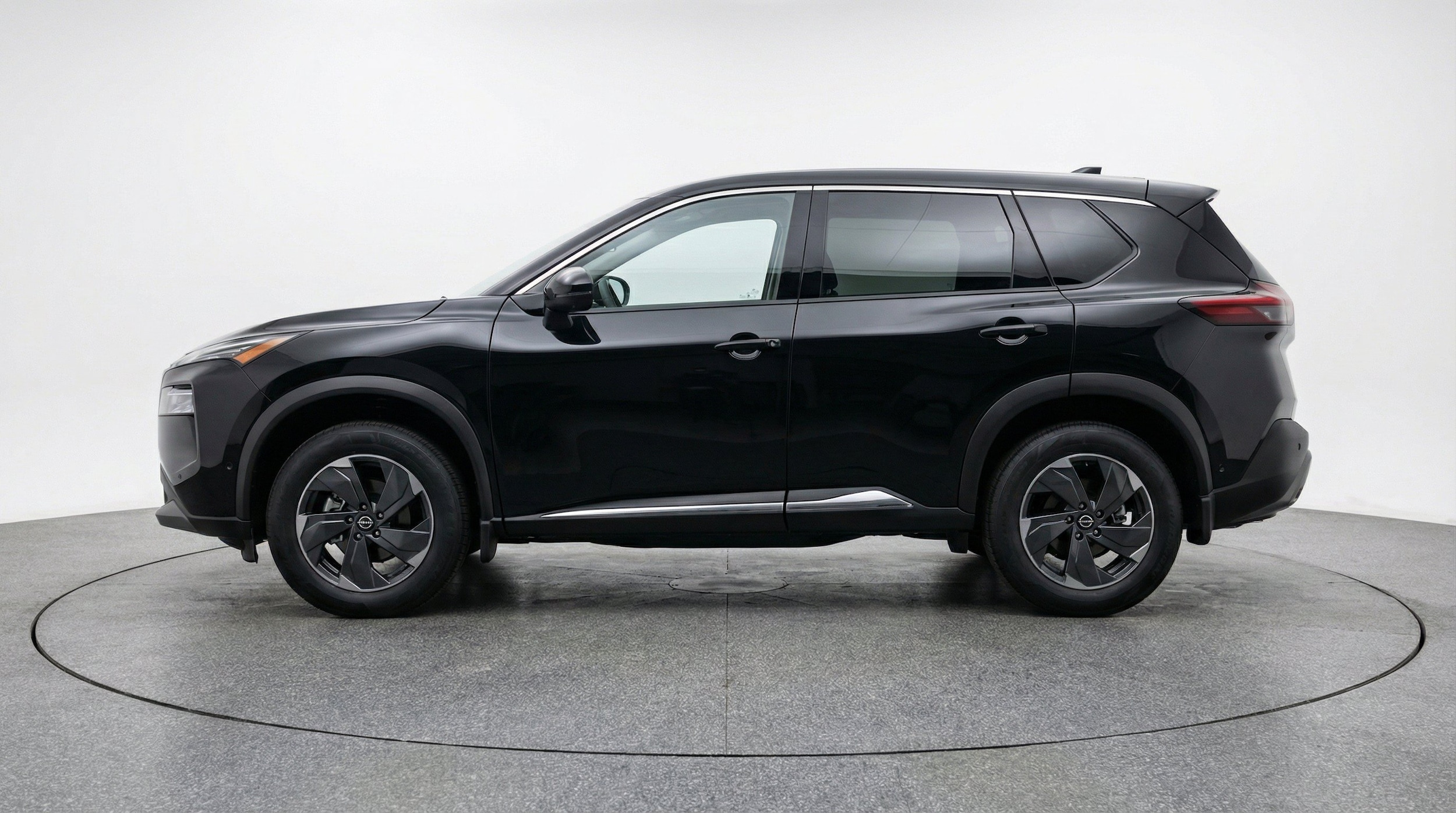 Thumbnail: 2025 Nissan Rogue - 5