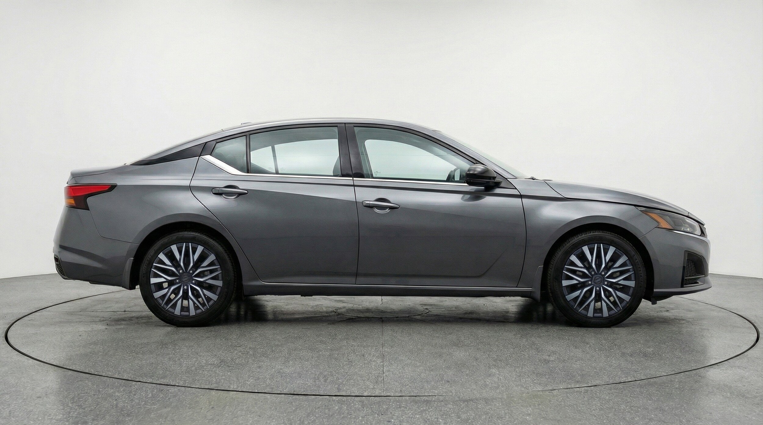 Thumbnail: 2025 Nissan Altima - 11