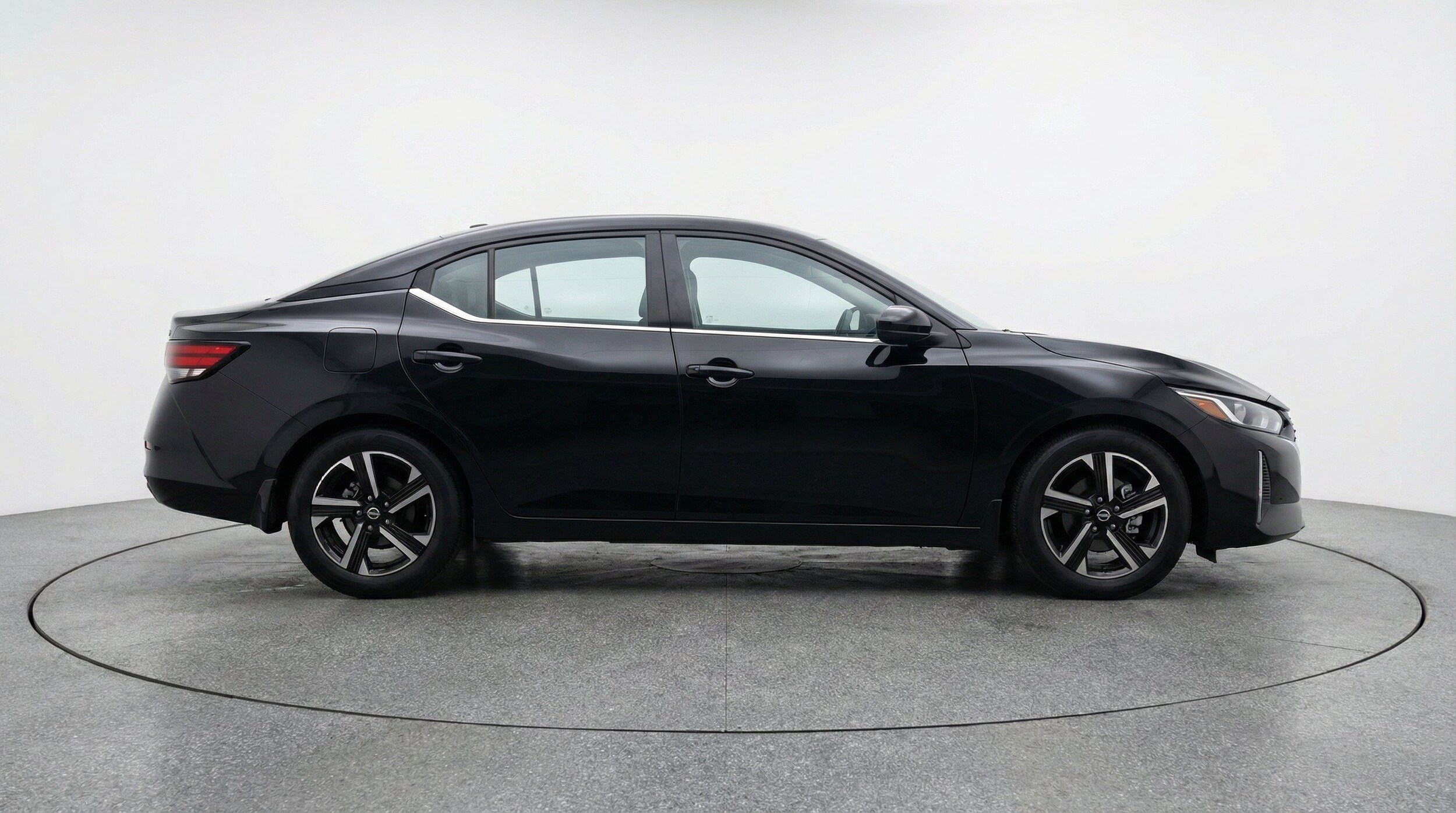 Thumbnail: 2025 Nissan Sentra - 11