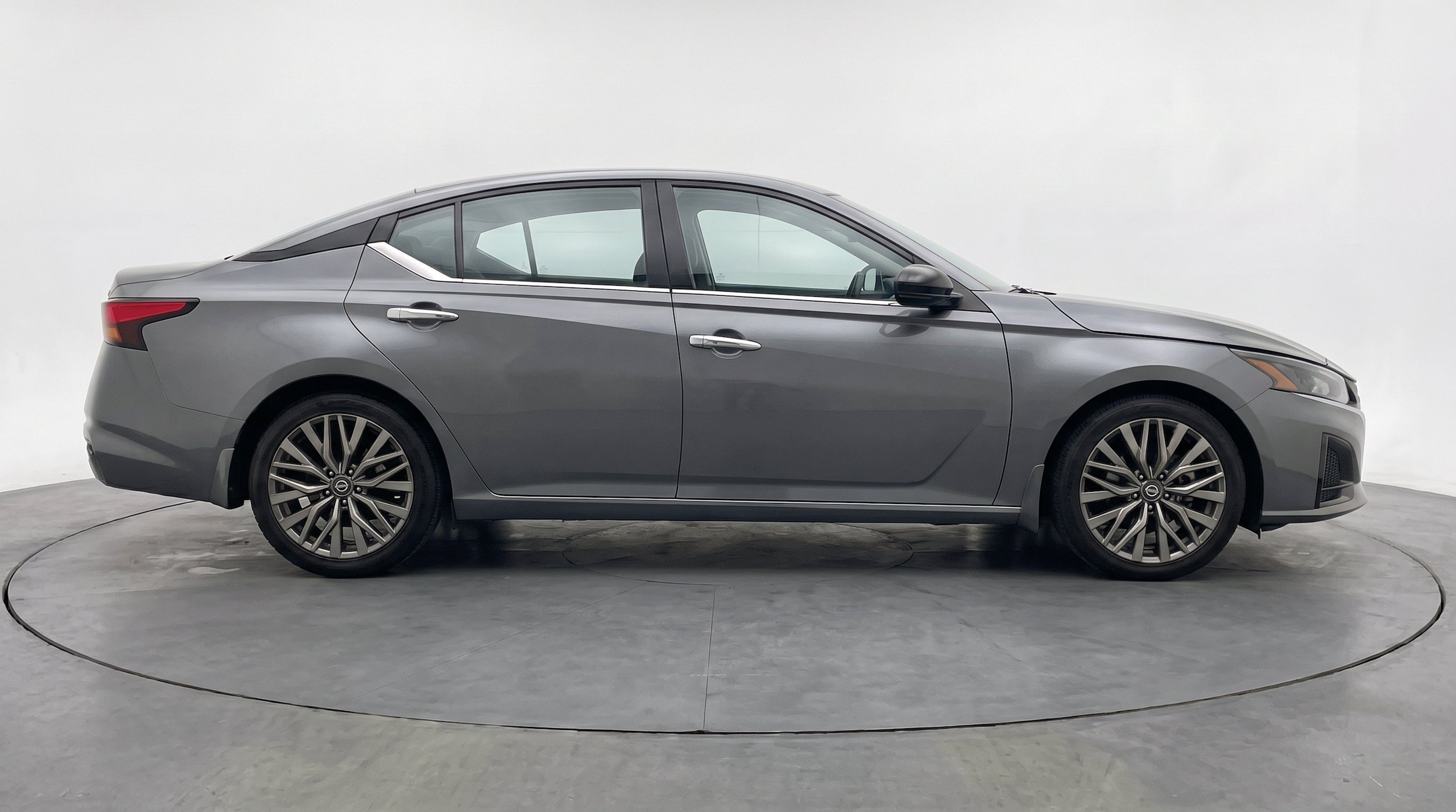 Thumbnail: 2025 Nissan Altima - 11