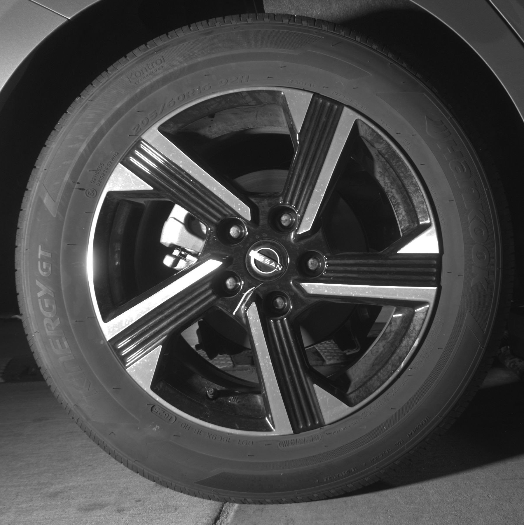 Thumbnail: 2025 Nissan Sentra - 15