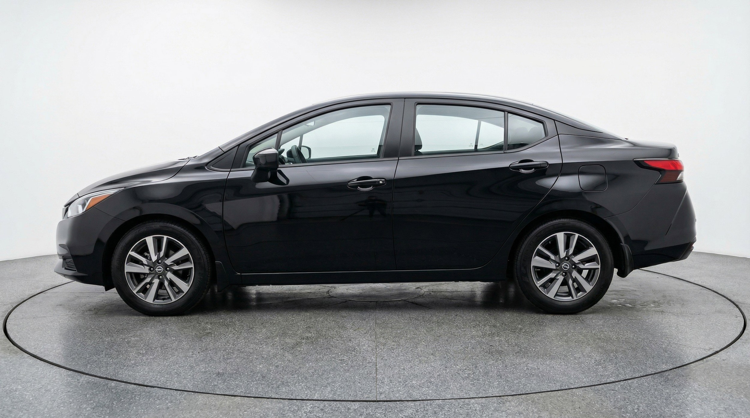 Thumbnail: 2025 Nissan Versa - 5