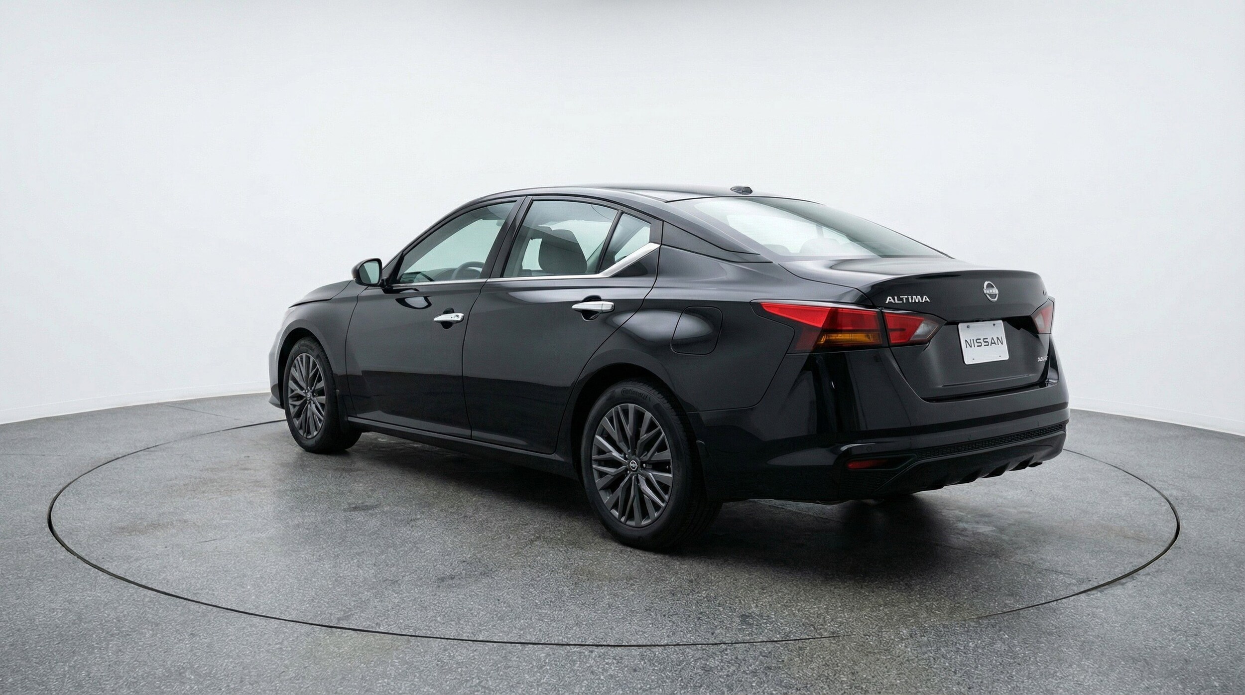 Thumbnail: 2025 Nissan Altima - 6