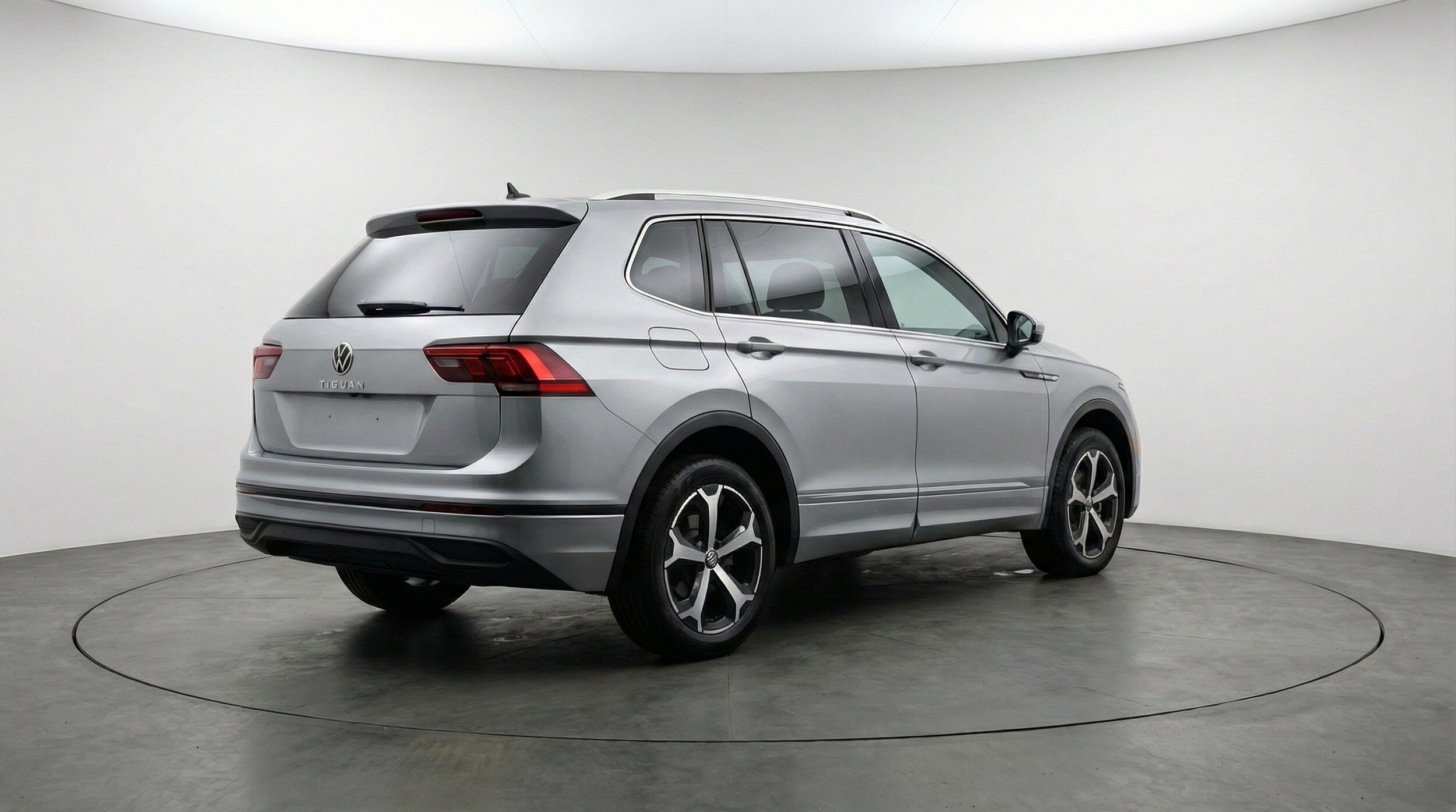 Thumbnail: 2026 Volkswagen Tiguan - 9