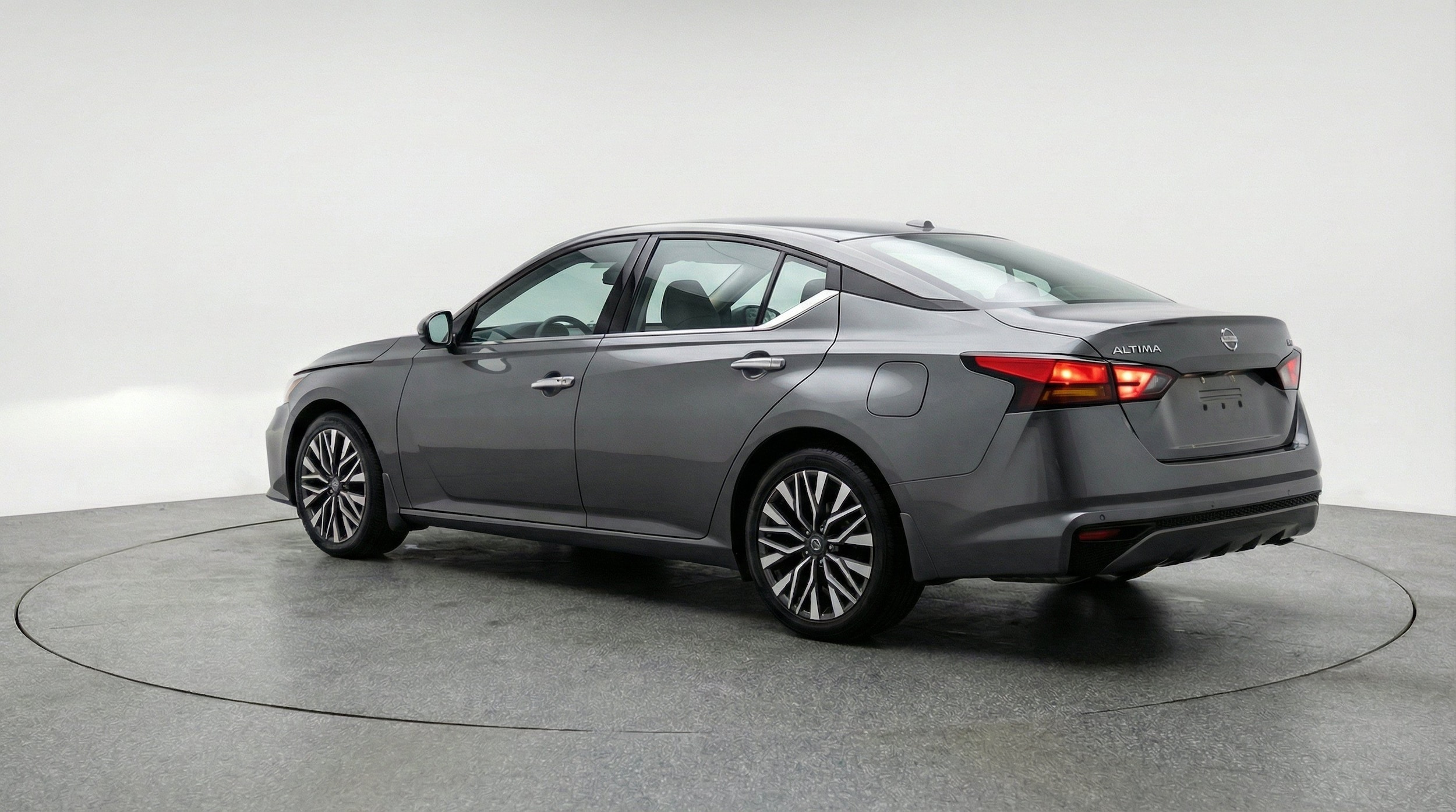 Thumbnail: 2025 Nissan Altima - 6