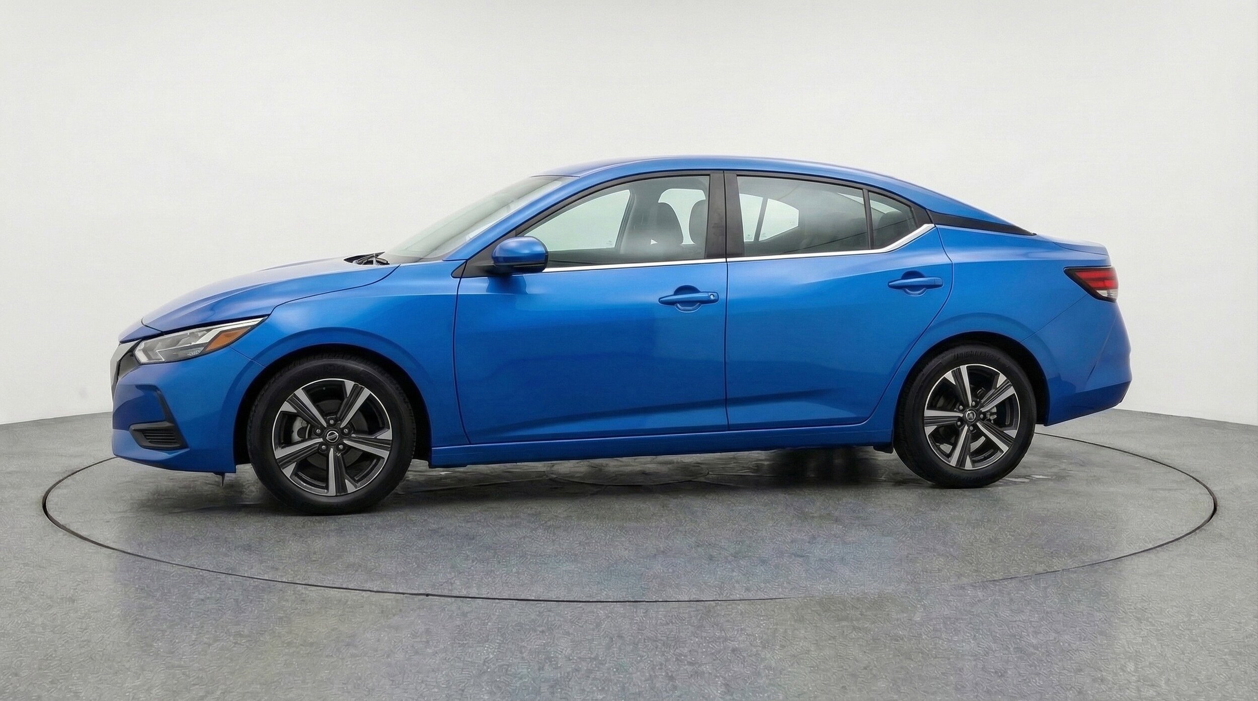 Thumbnail: 2025 Nissan Sentra - 3