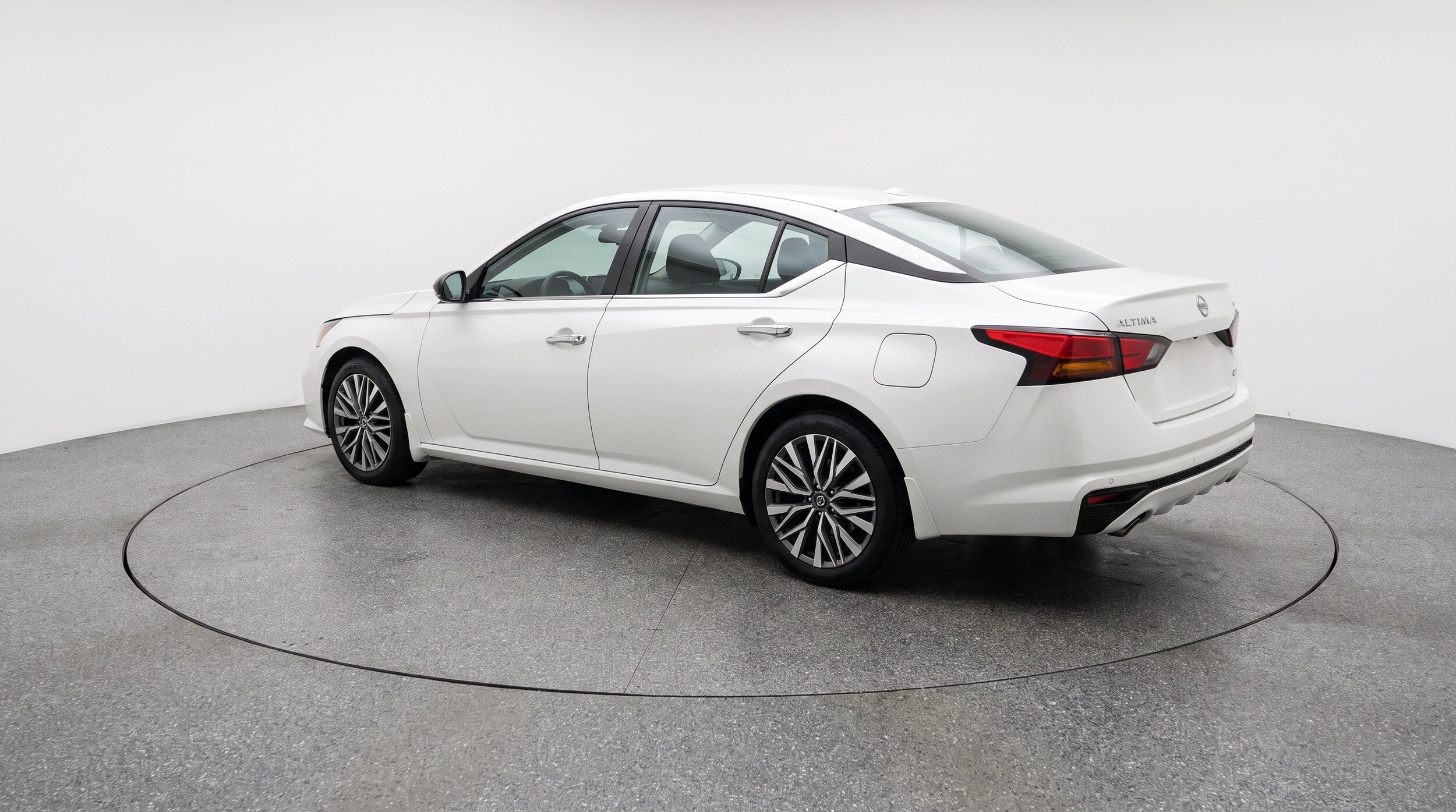 Thumbnail: 2025 Nissan Altima - 6
