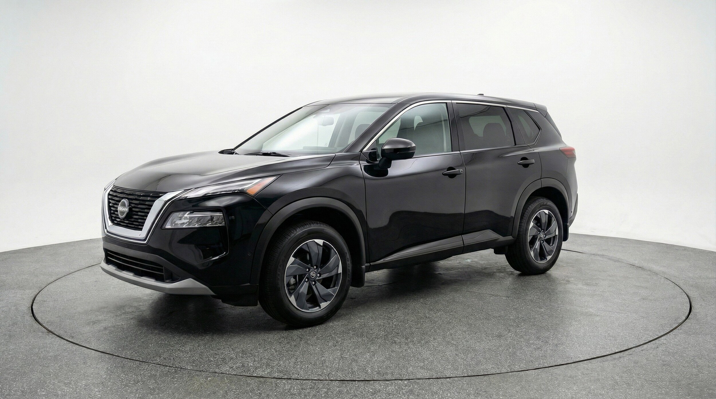 Thumbnail: 2025 Nissan Rogue - 3