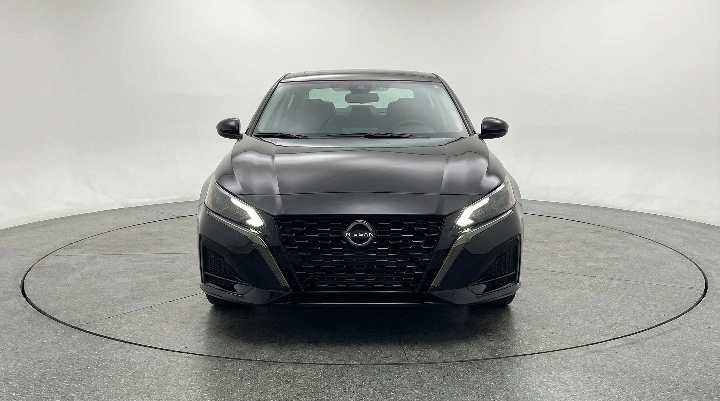 Thumbnail: 2025 Nissan Altima - 2