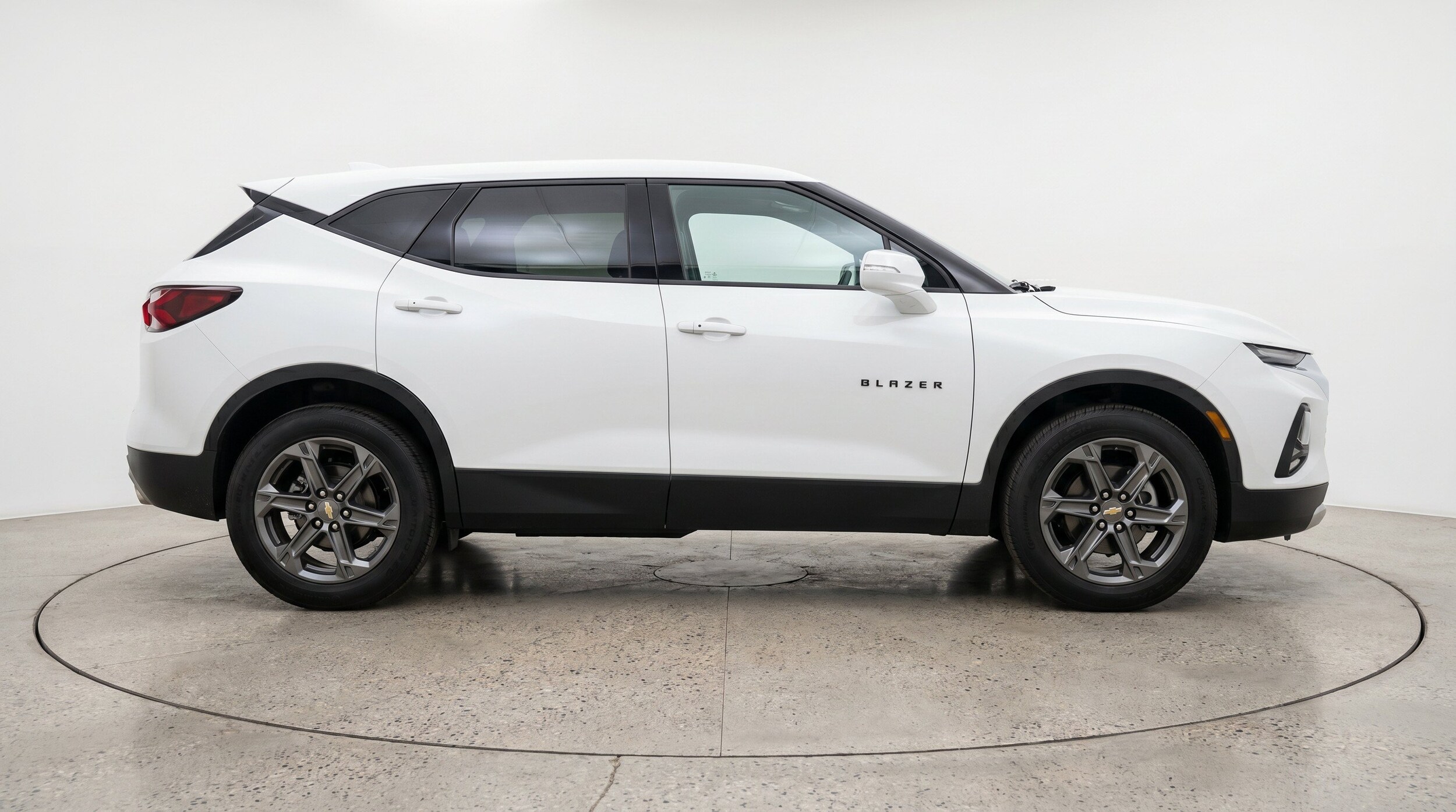 Thumbnail: 2026 Chevrolet Blazer - 10