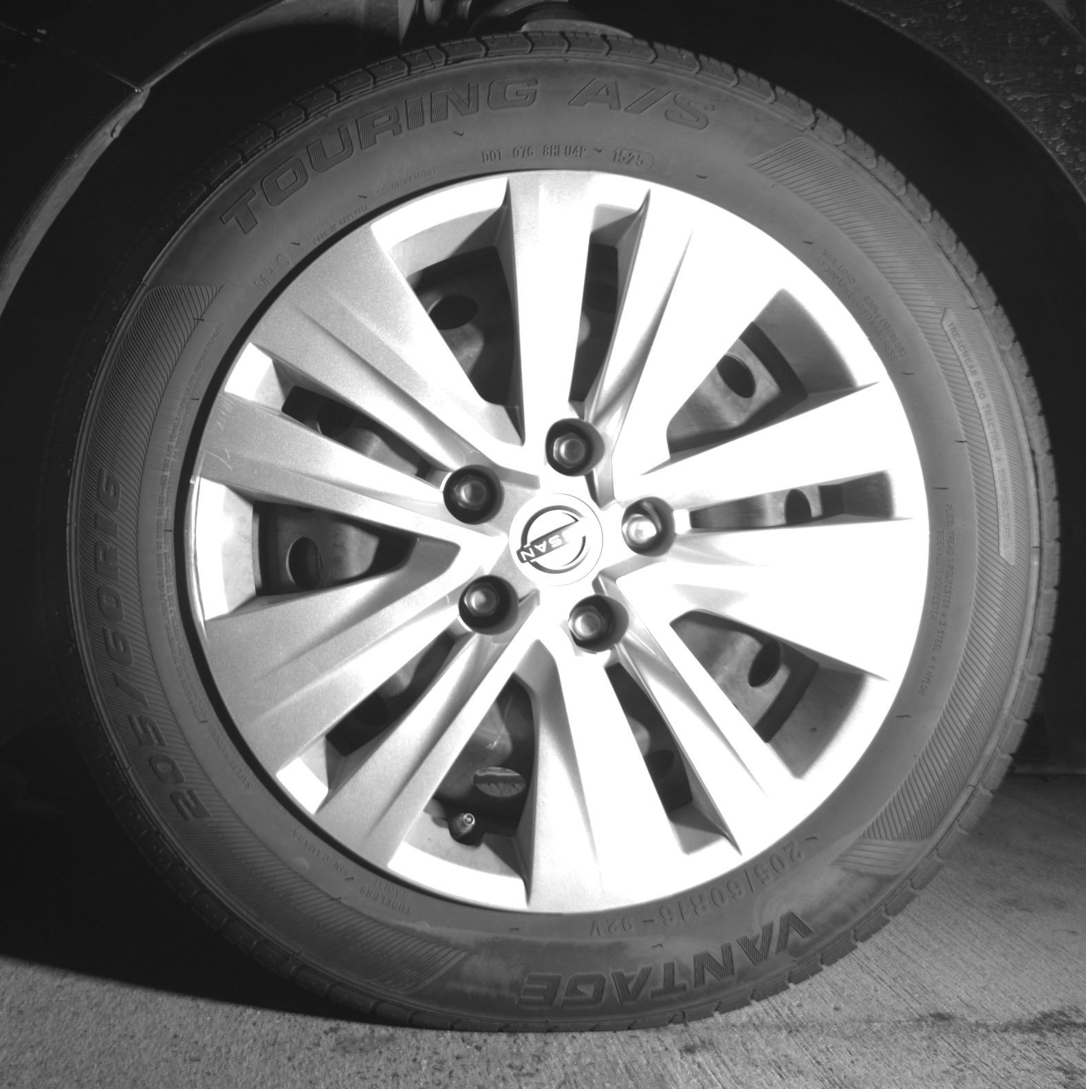 Thumbnail: 2025 Nissan Sentra - 12