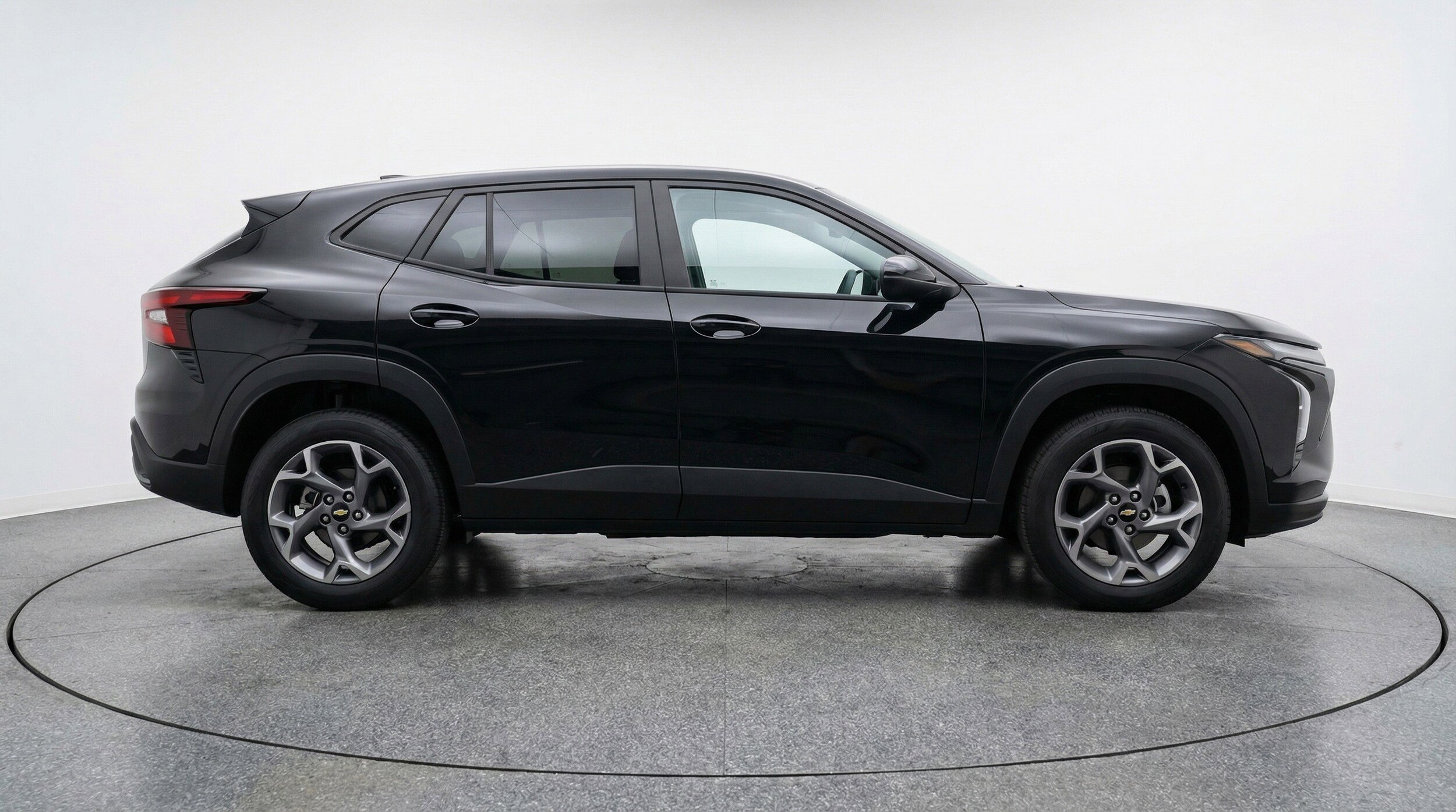 Thumbnail: 2025 Chevrolet Trax - 11