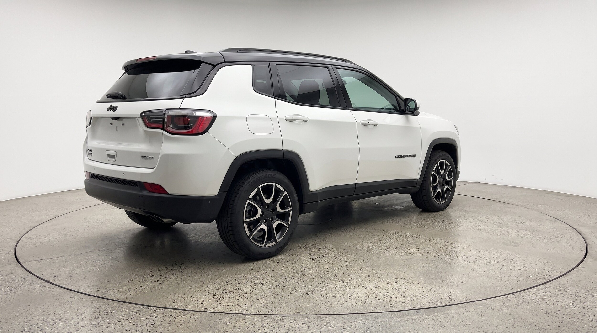 Thumbnail: 2025 Jeep Compass - 9
