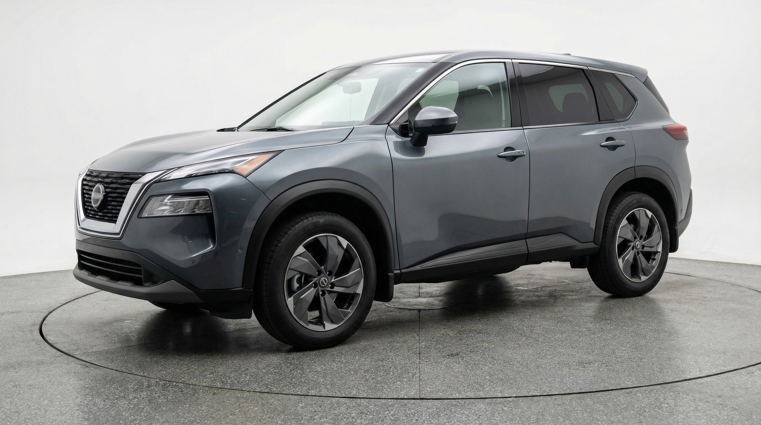 Thumbnail: 2025 Nissan Rogue - 3