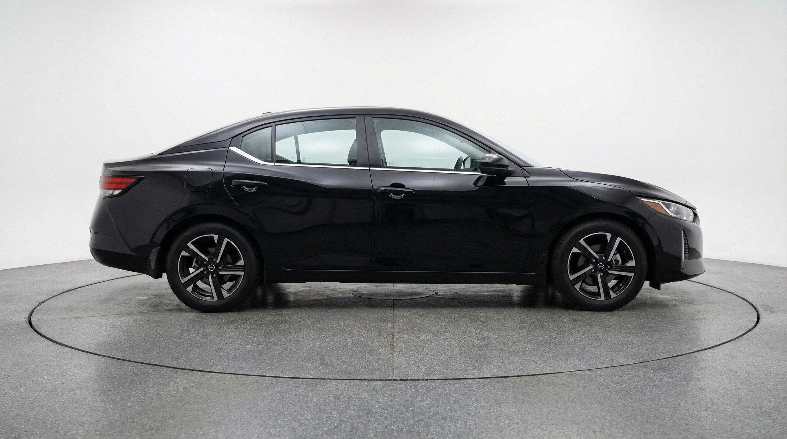 Thumbnail: 2025 Nissan Sentra - 11