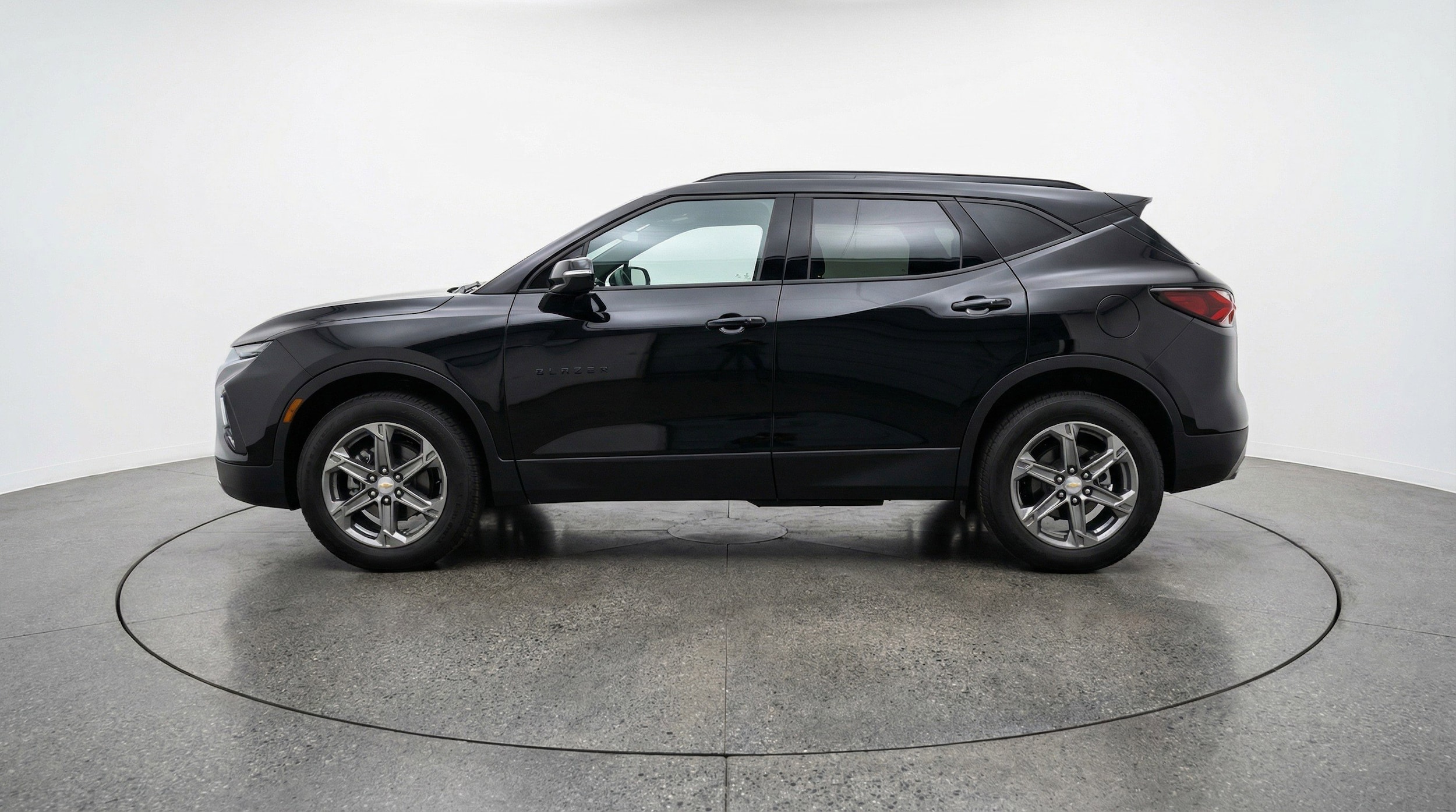 Thumbnail: 2025 Chevrolet Blazer - 5