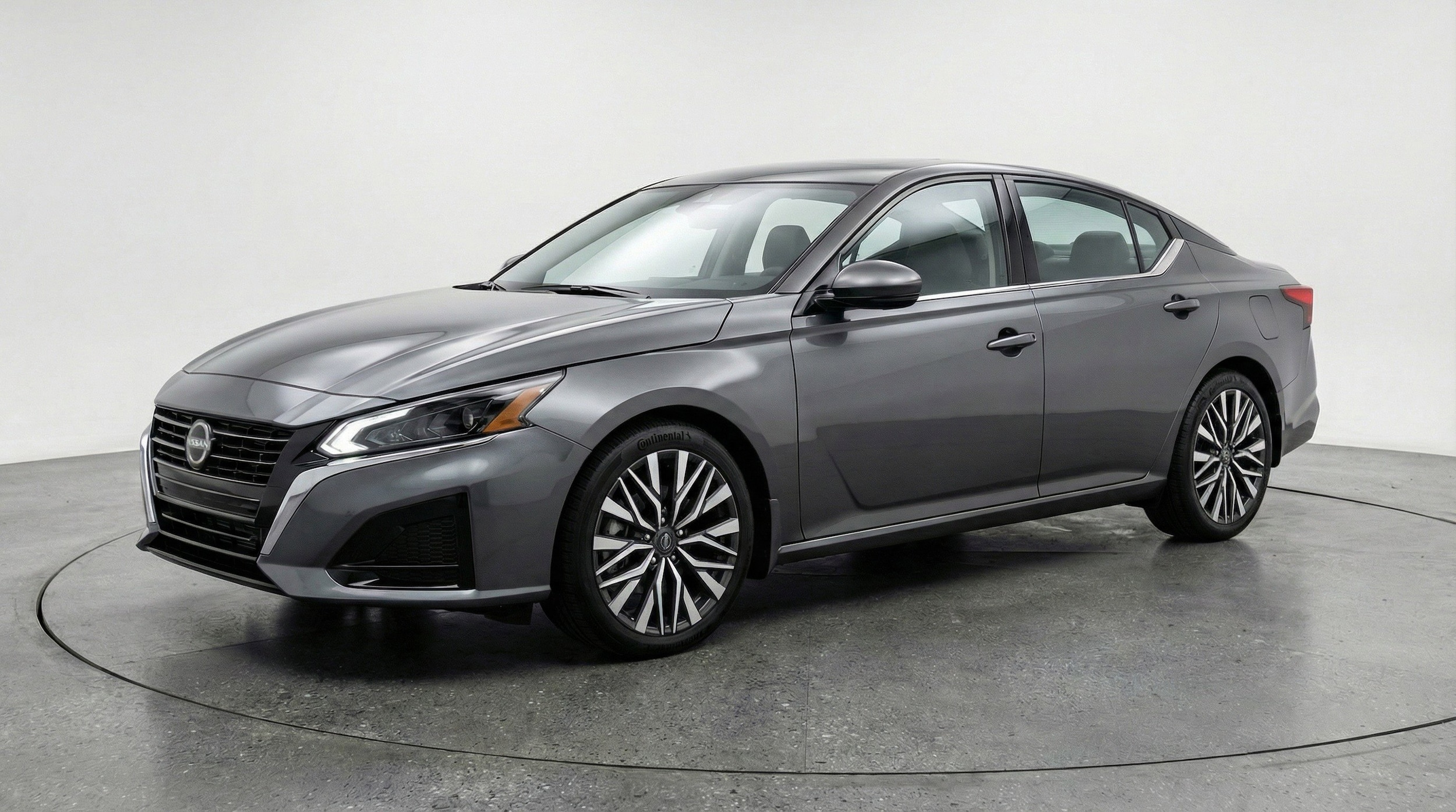 Thumbnail: 2025 Nissan Altima - 3
