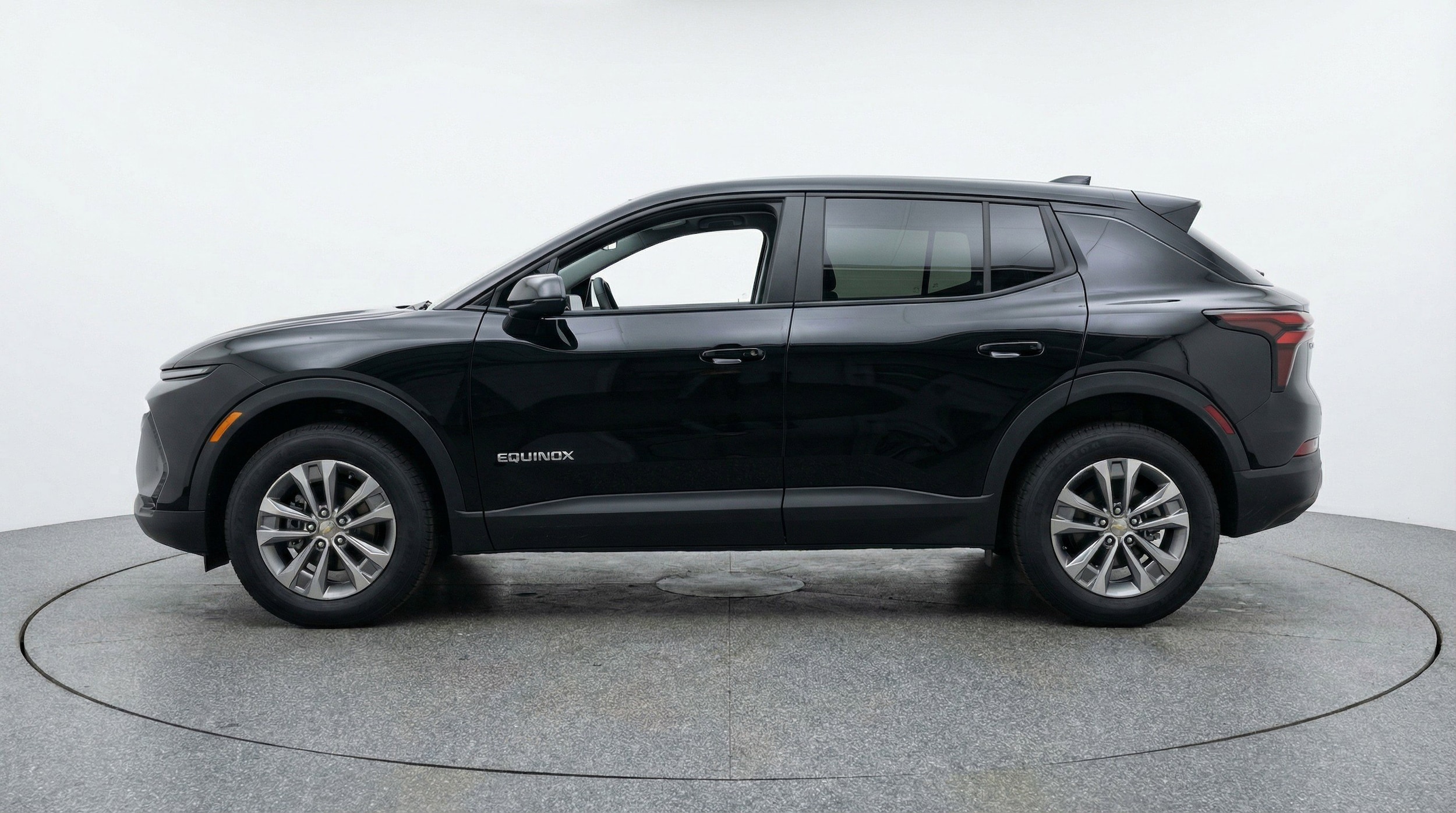 Thumbnail: 2025 Chevrolet Equinox - 5