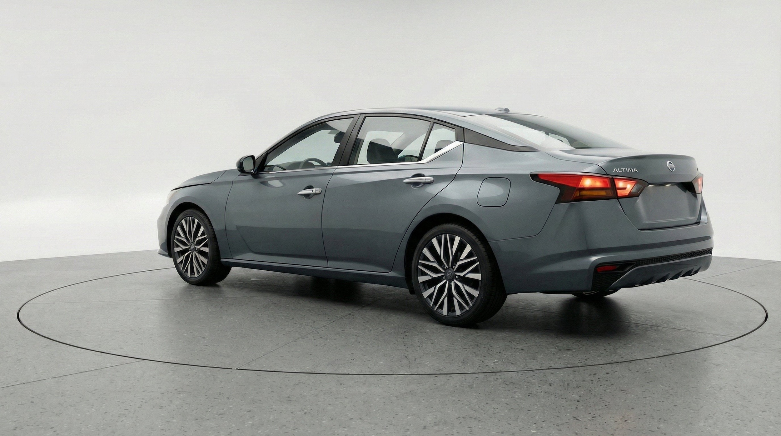 Thumbnail: 2025 Nissan Altima - 6