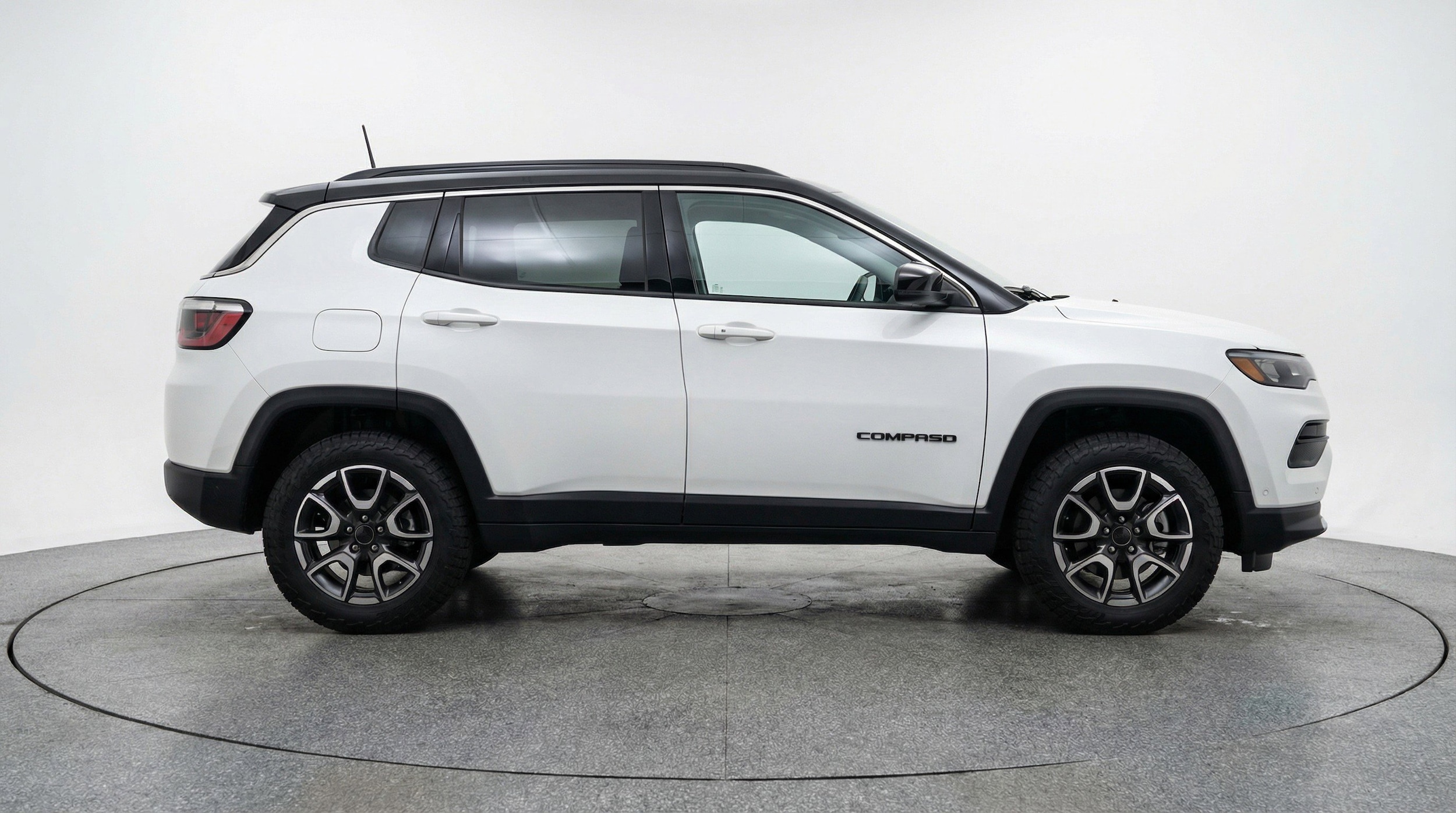 Thumbnail: 2025 Jeep Compass - 11
