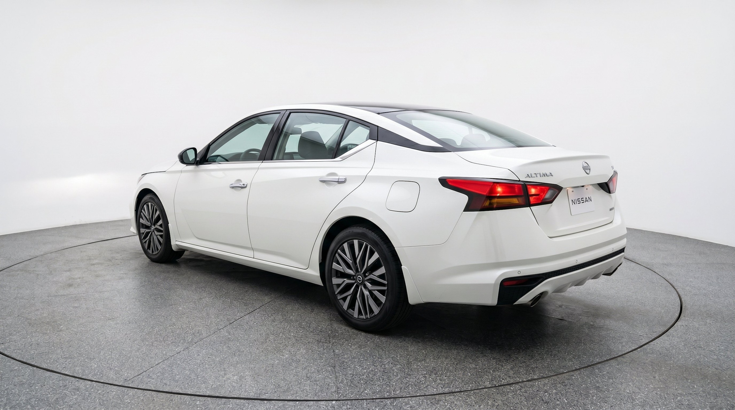 Thumbnail: 2025 Nissan Altima - 6