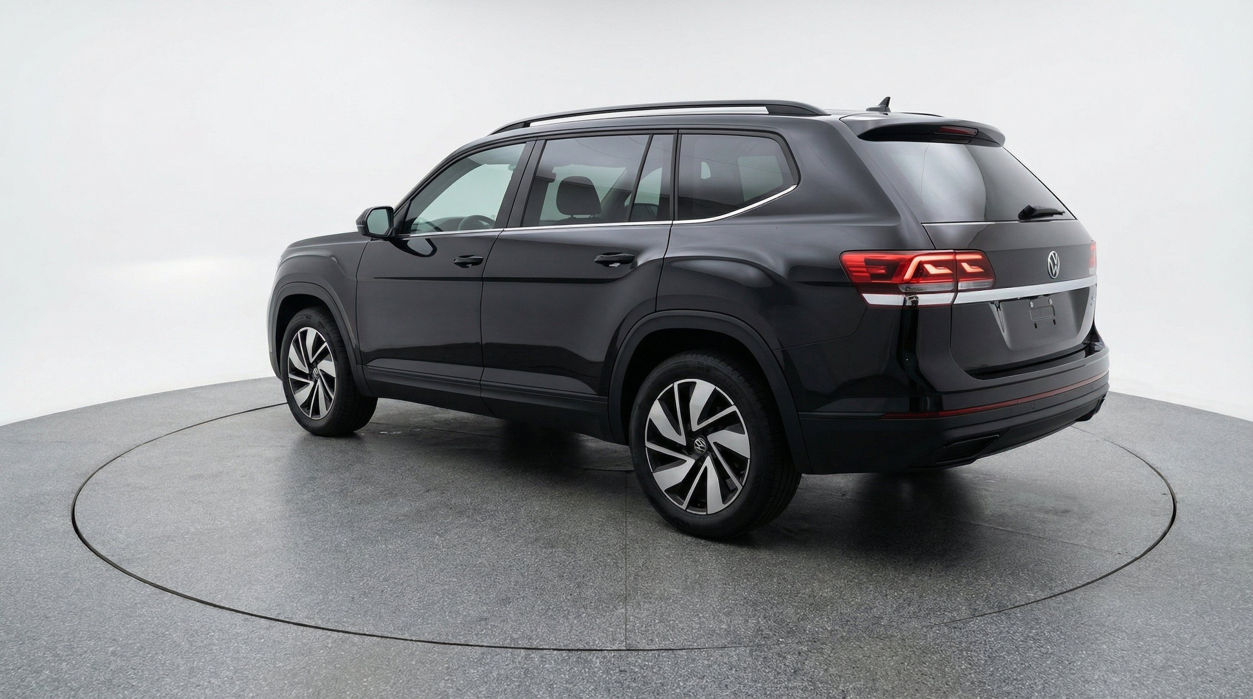 Thumbnail: 2026 Volkswagen Atlas - 6