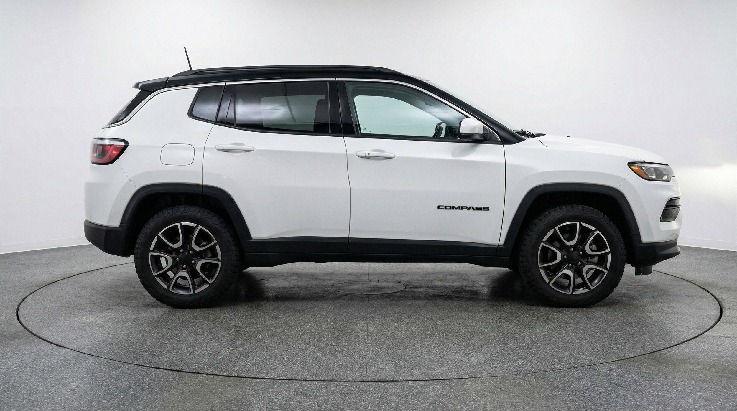 Thumbnail: 2025 Jeep Compass - 11