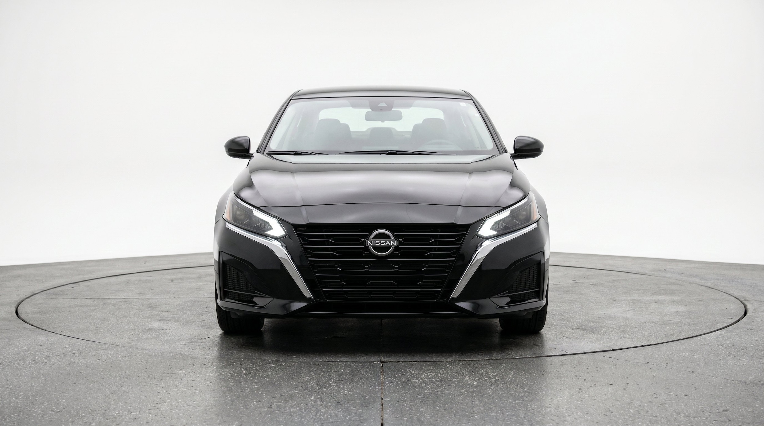 Thumbnail: 2025 Nissan Altima - 2