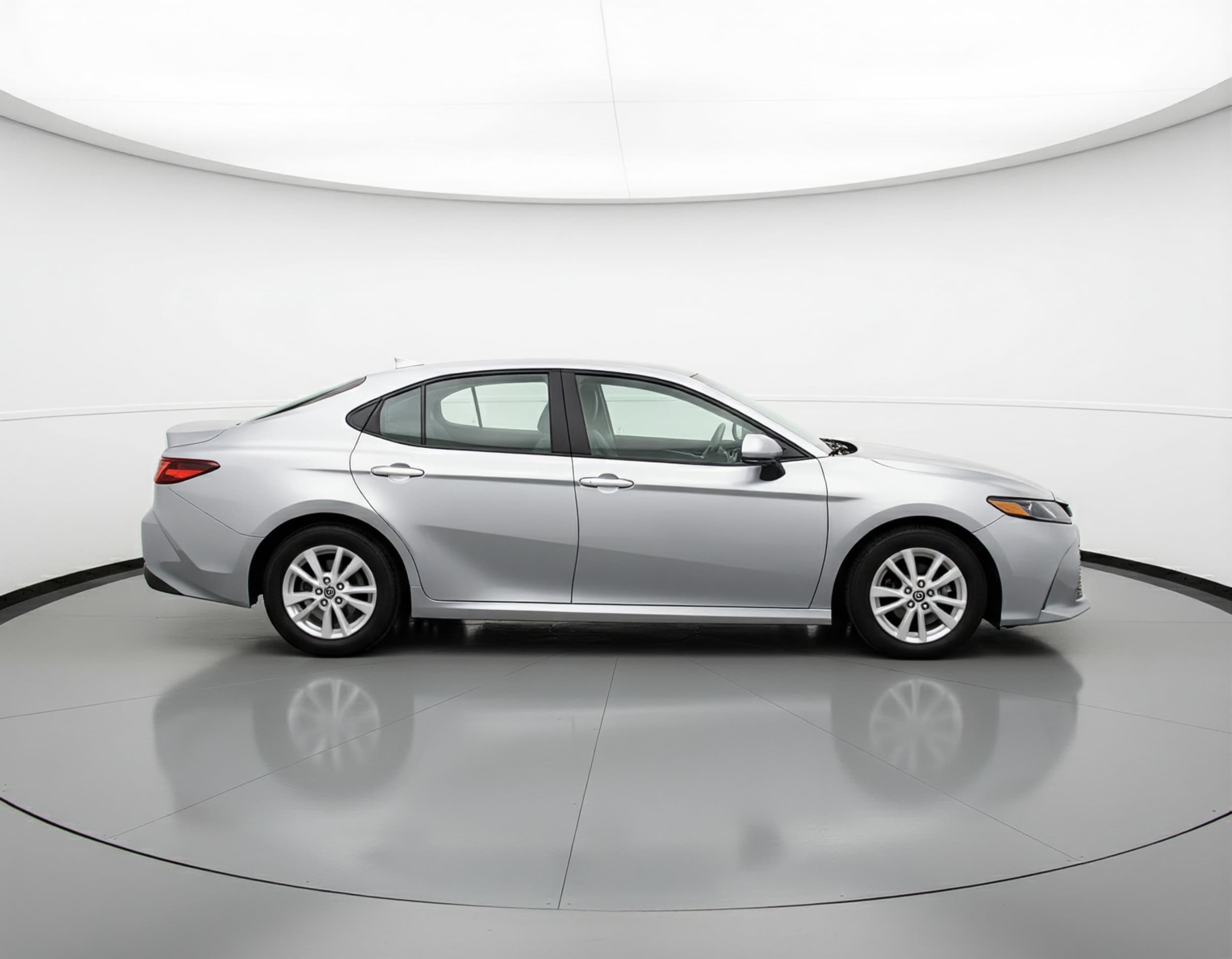 Thumbnail: 2025 Toyota Camry - 8