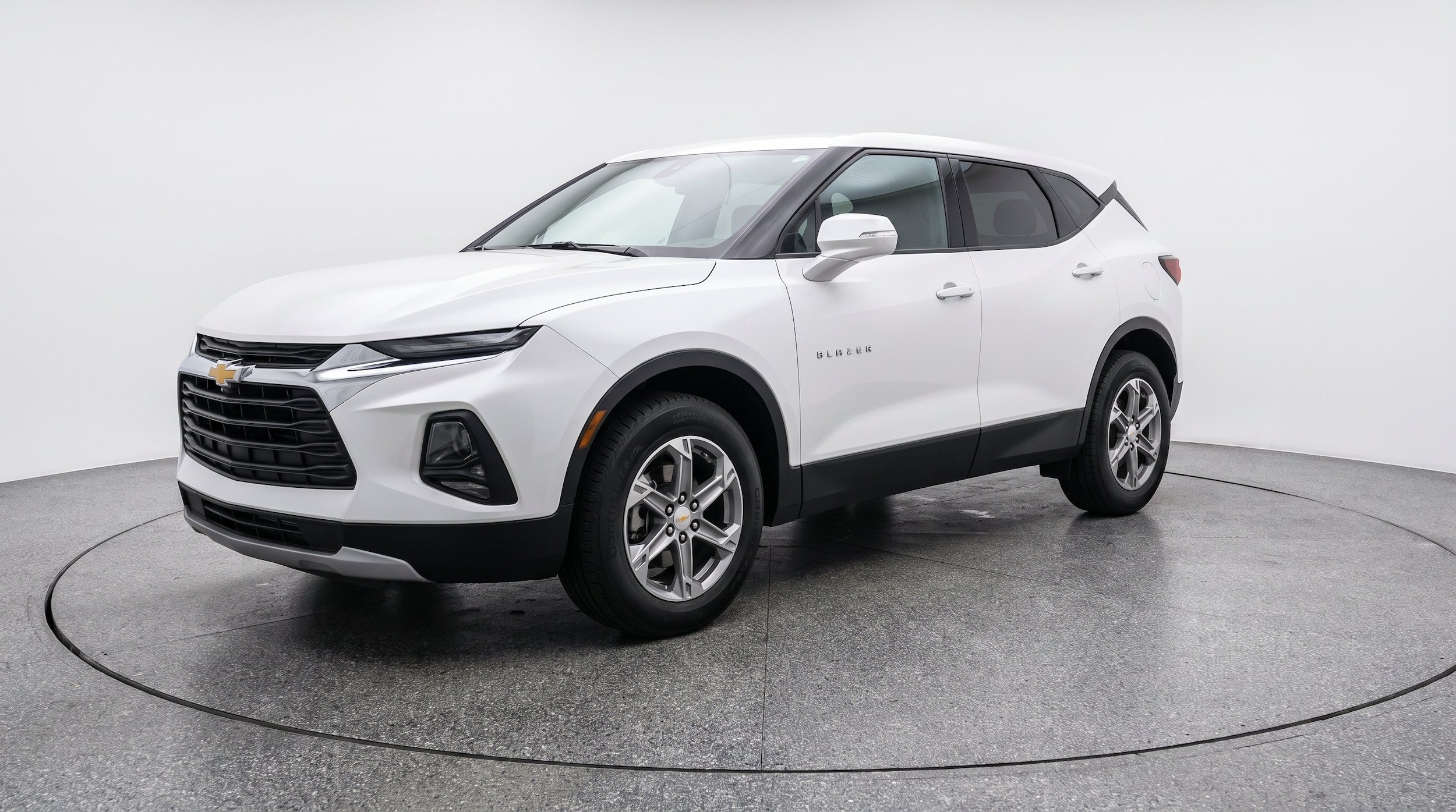 Thumbnail: 2025 Chevrolet Blazer - 3