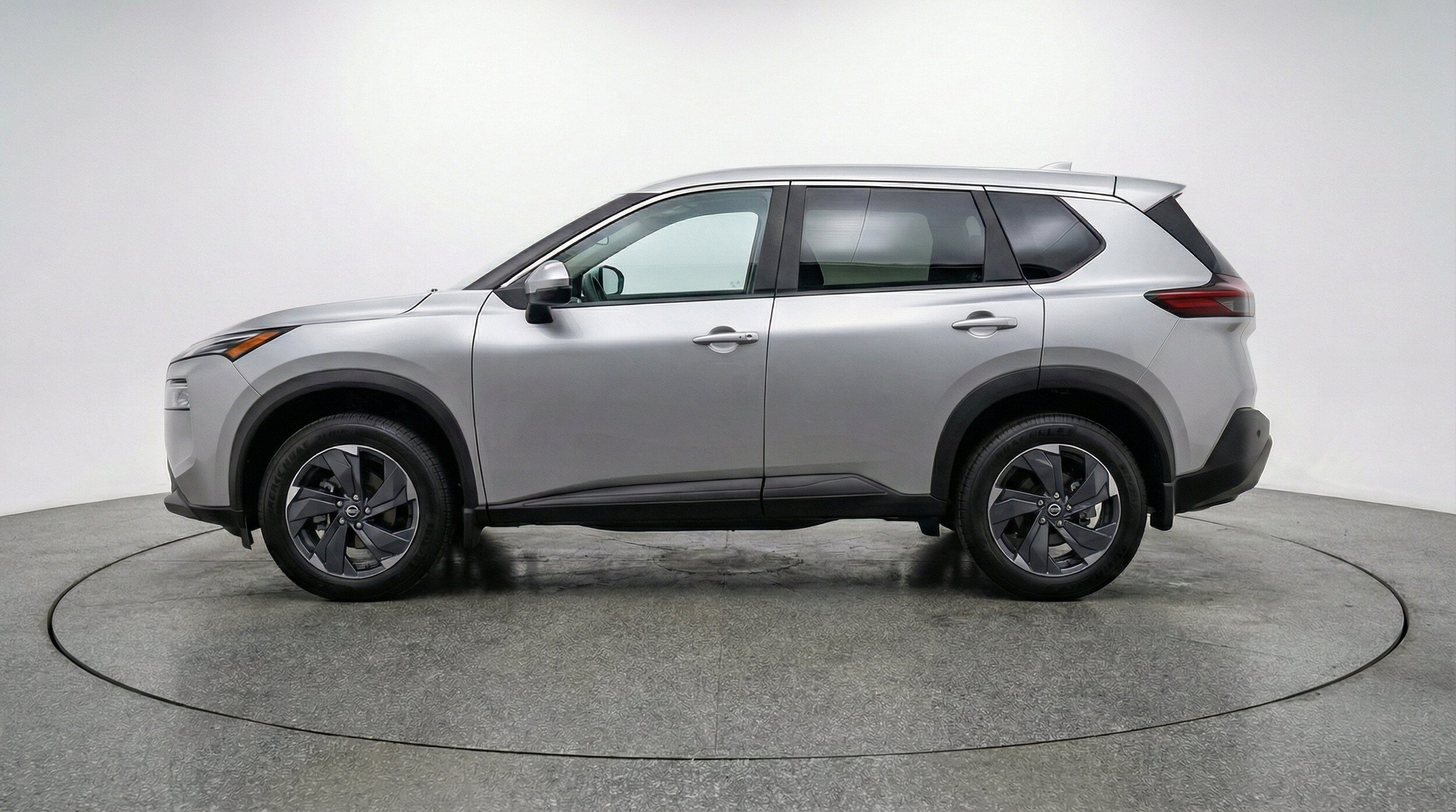 Thumbnail: 2025 Nissan Rogue - 5