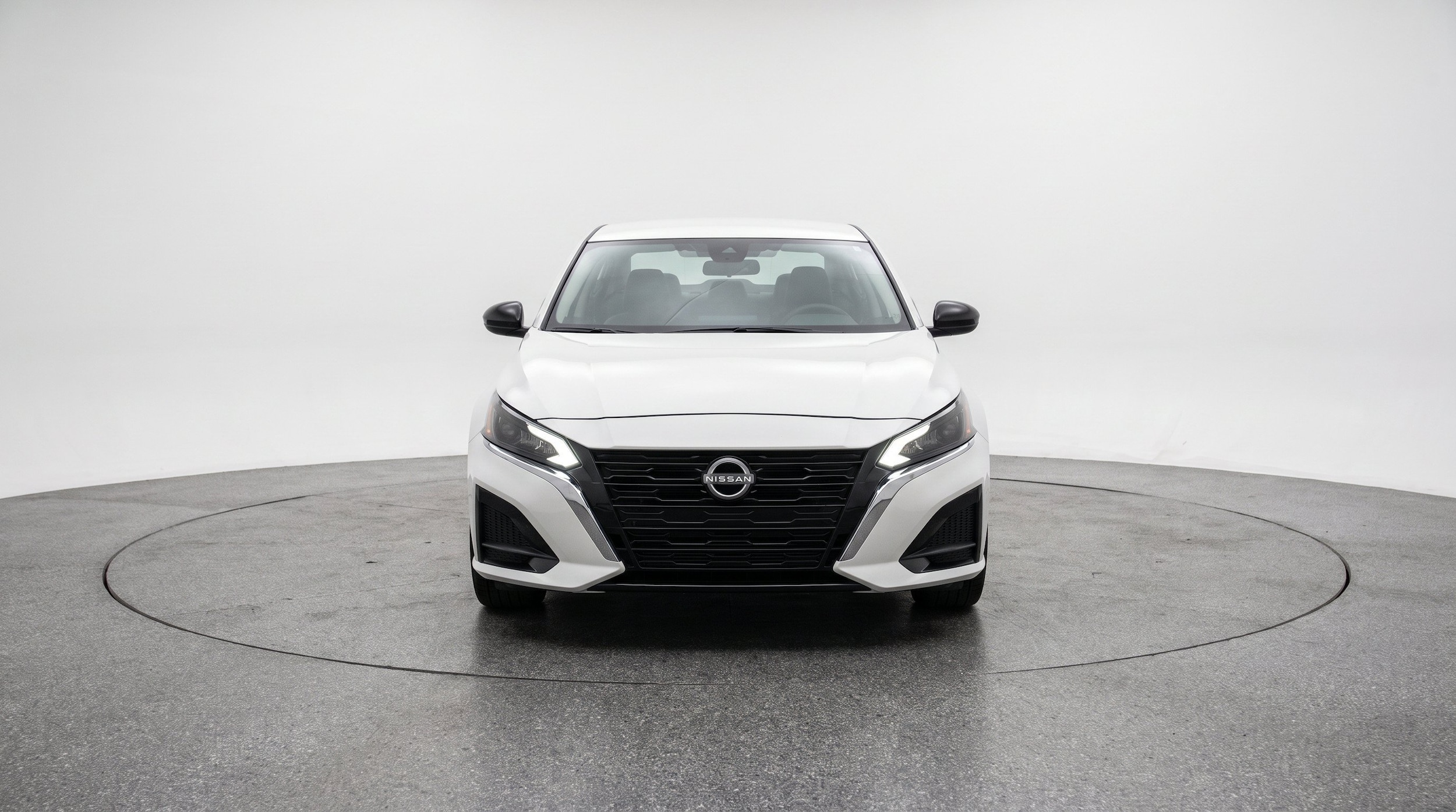 Thumbnail: 2025 Nissan Altima - 2
