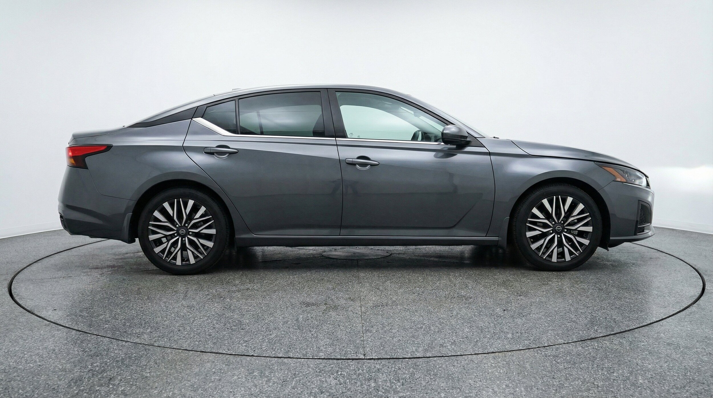 Thumbnail: 2025 Nissan Altima - 11