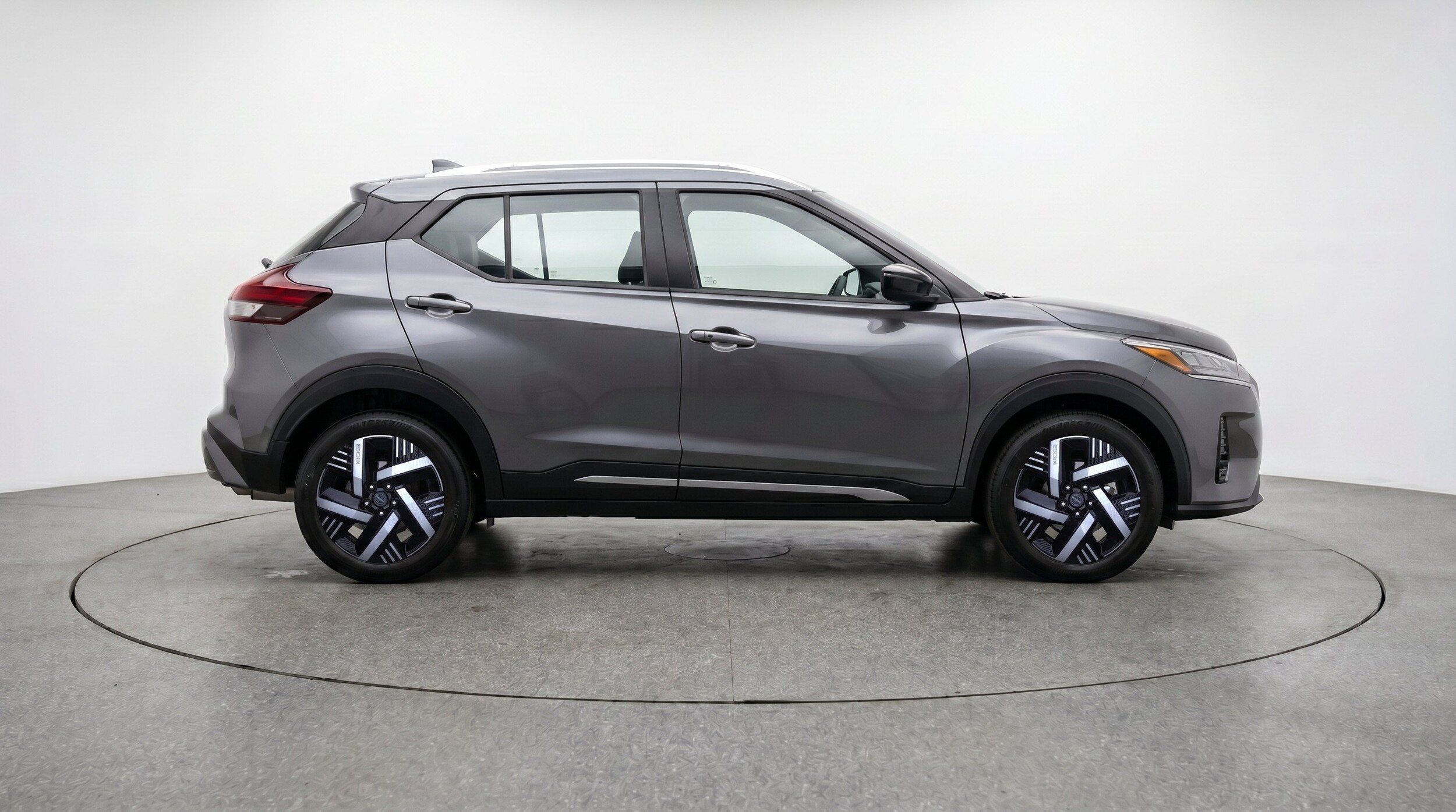 Thumbnail: 2026 Nissan Kicks - 11