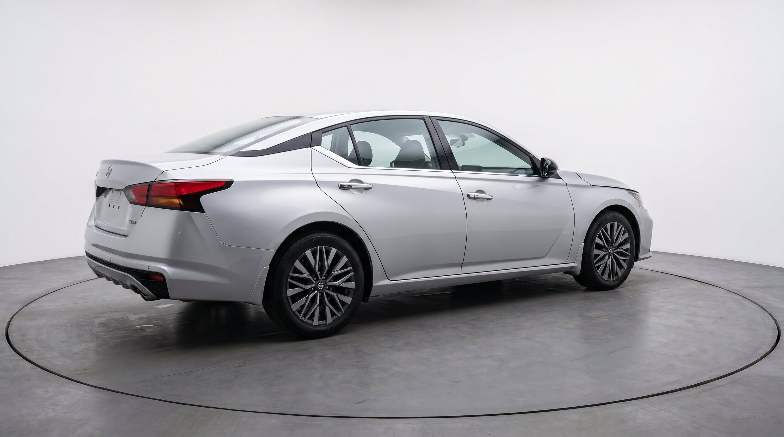 Thumbnail: 2025 Nissan Altima - 9