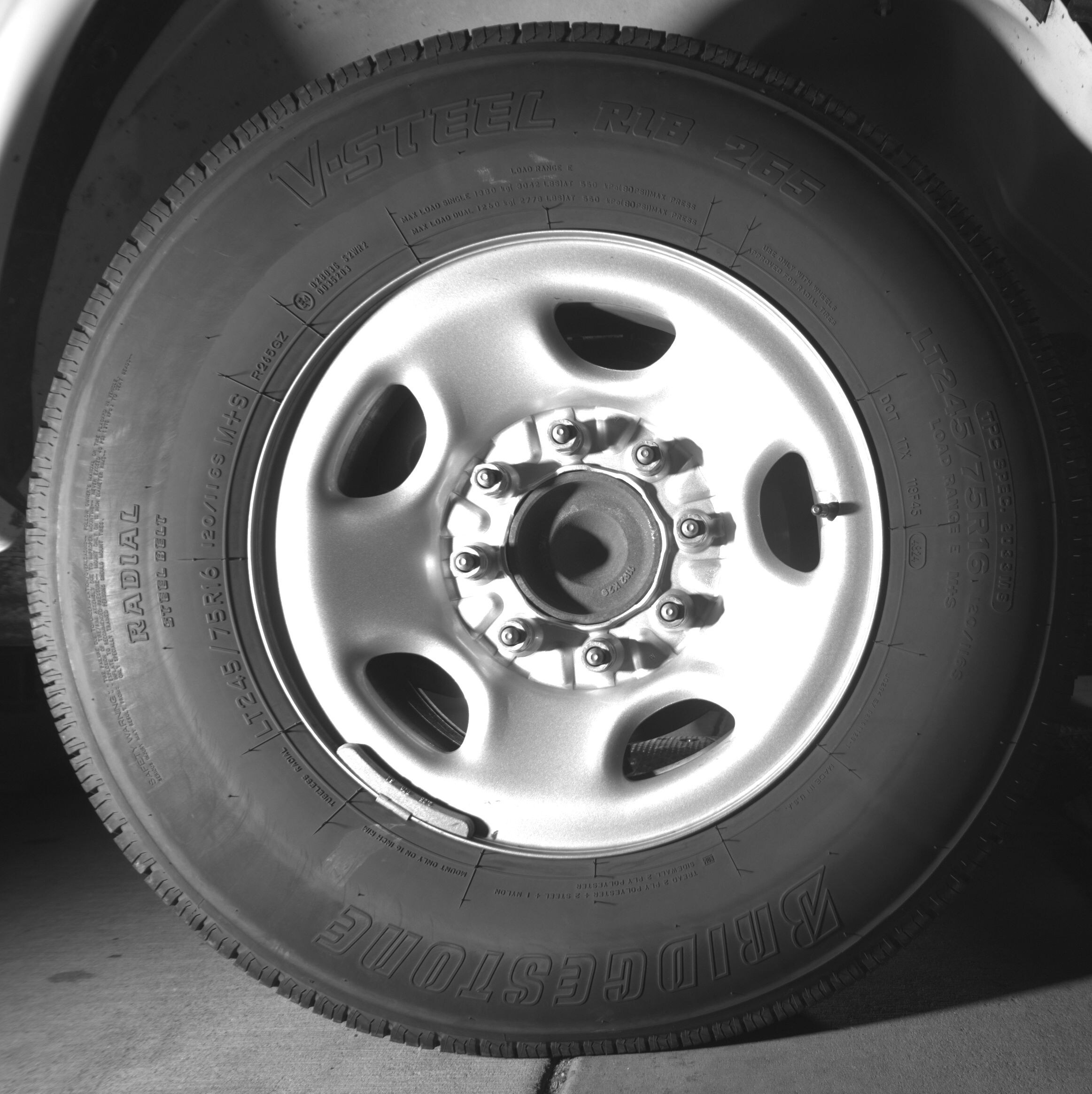 Thumbnail: 2025 Chevrolet Express - 10