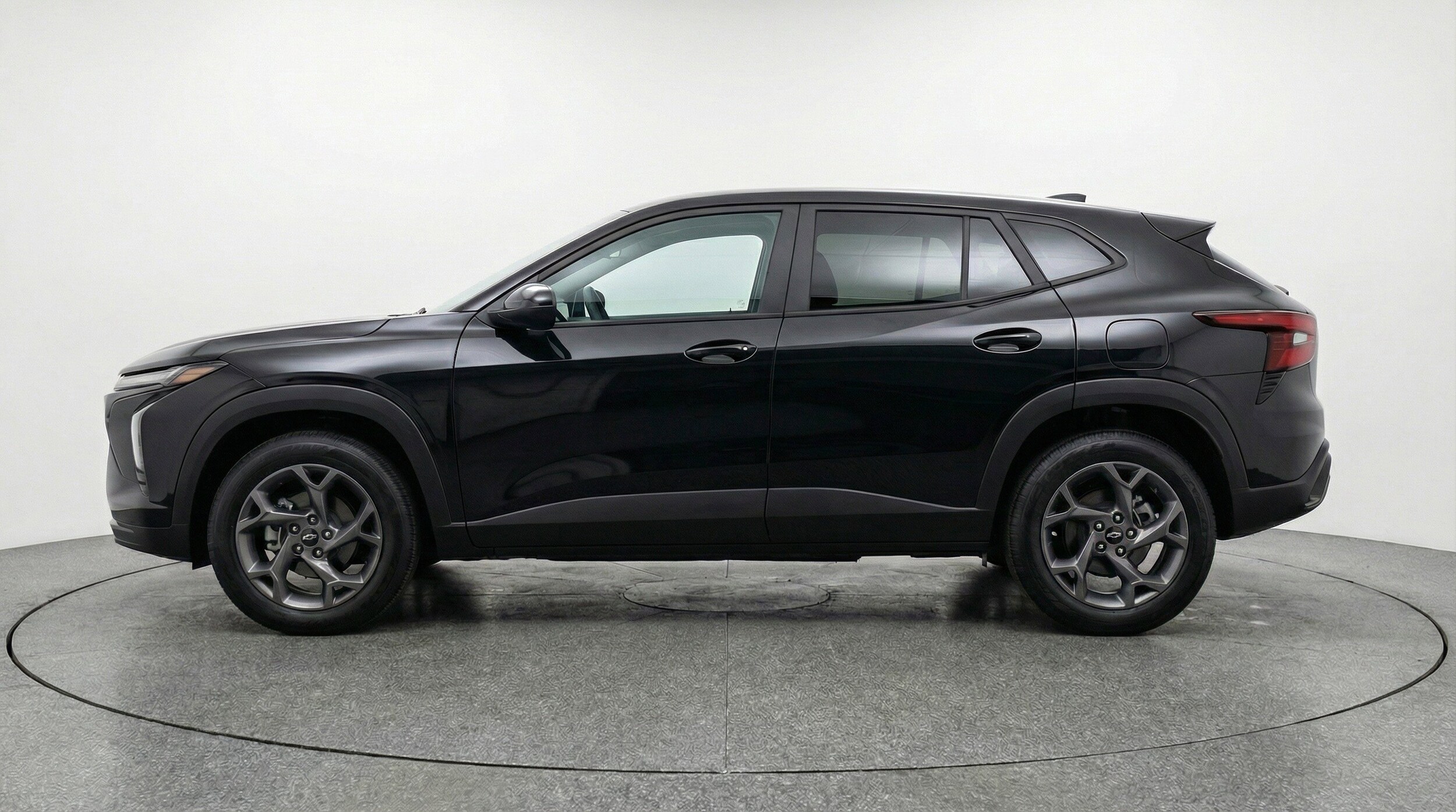 Thumbnail: 2025 Chevrolet Trax - 5