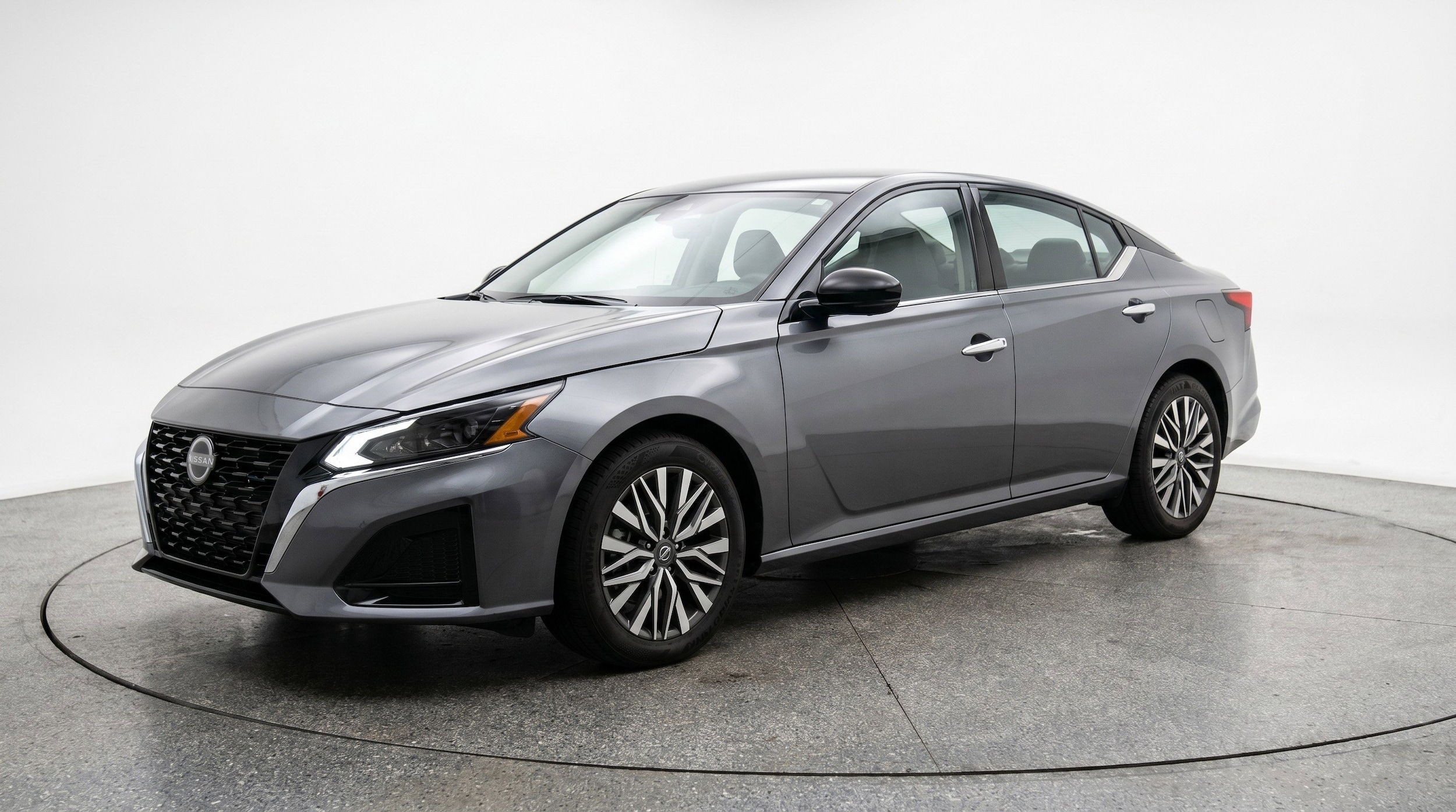 Thumbnail: 2025 Nissan Altima - 3
