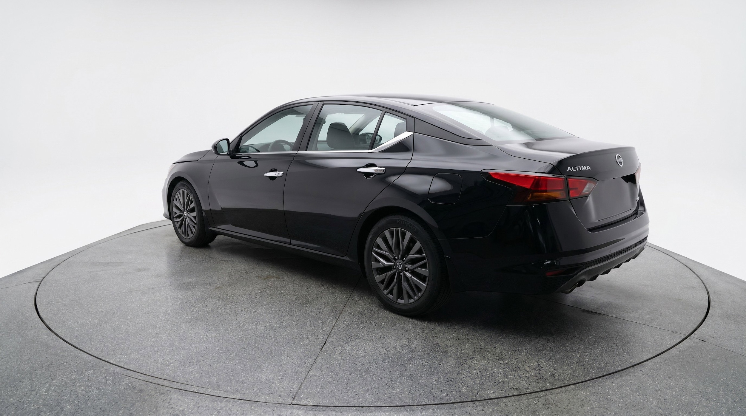 Thumbnail: 2025 Nissan Altima - 6