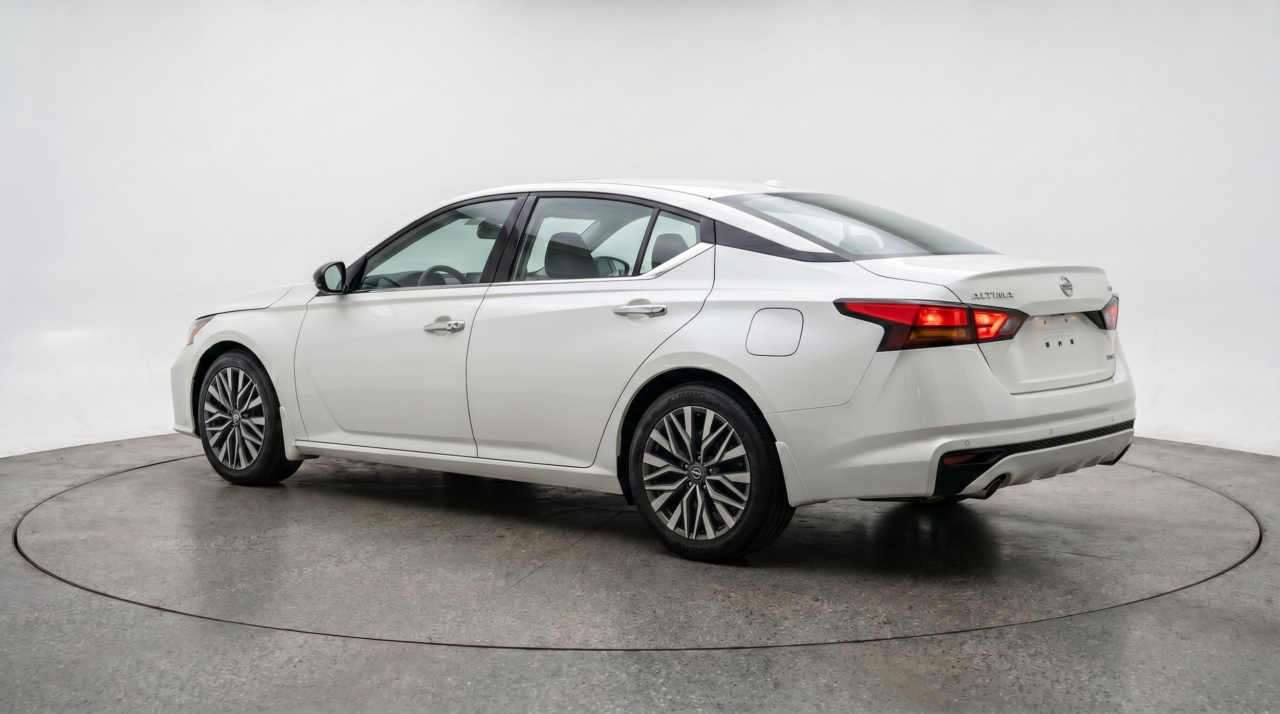 Thumbnail: 2025 Nissan Altima - 6