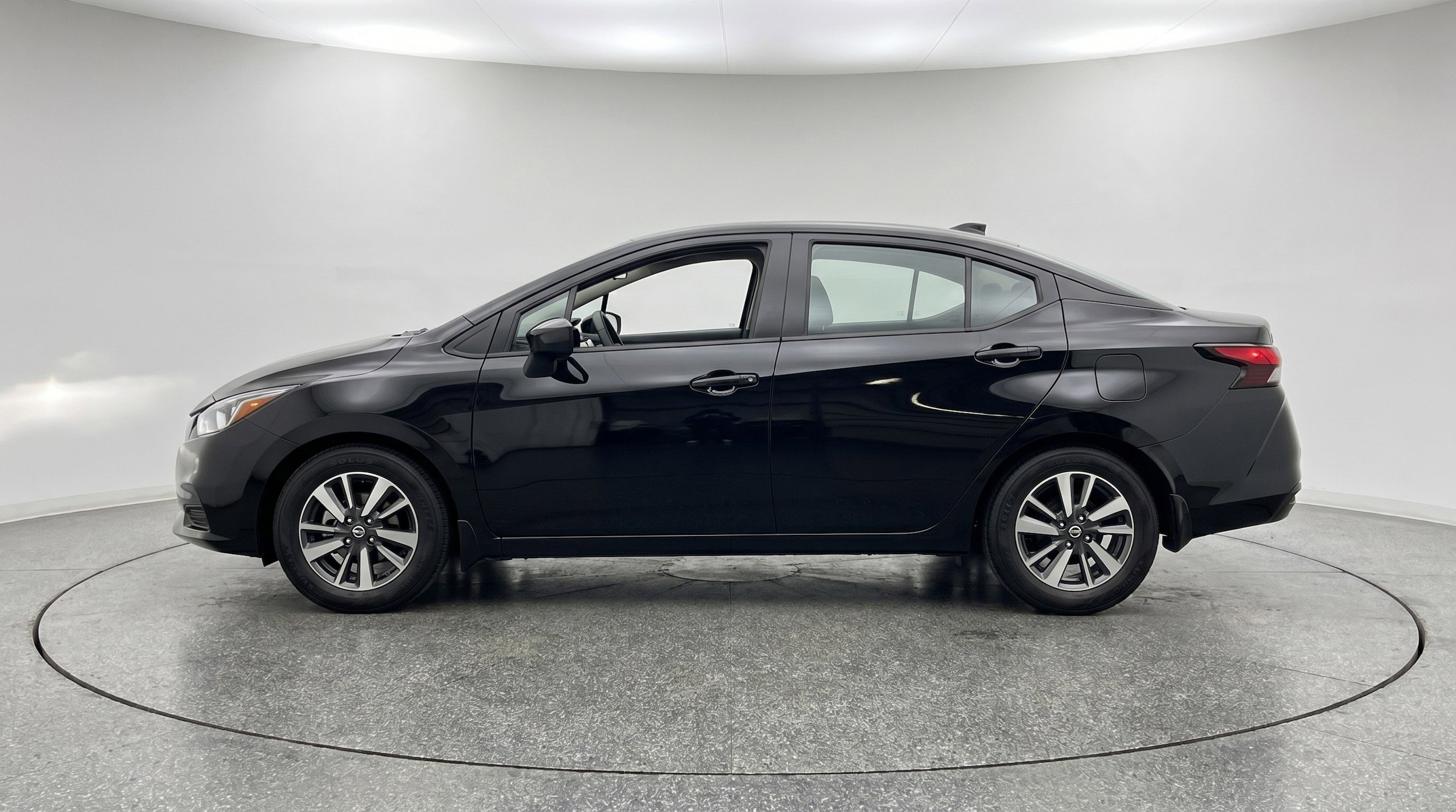 Thumbnail: 2025 Nissan Versa - 5