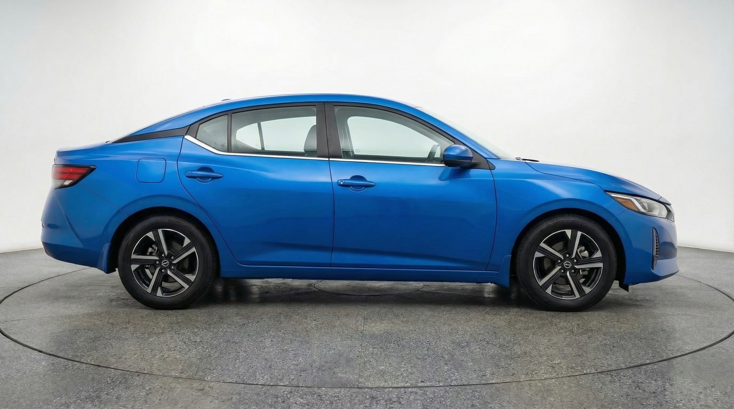 Thumbnail: 2025 Nissan Sentra - 8