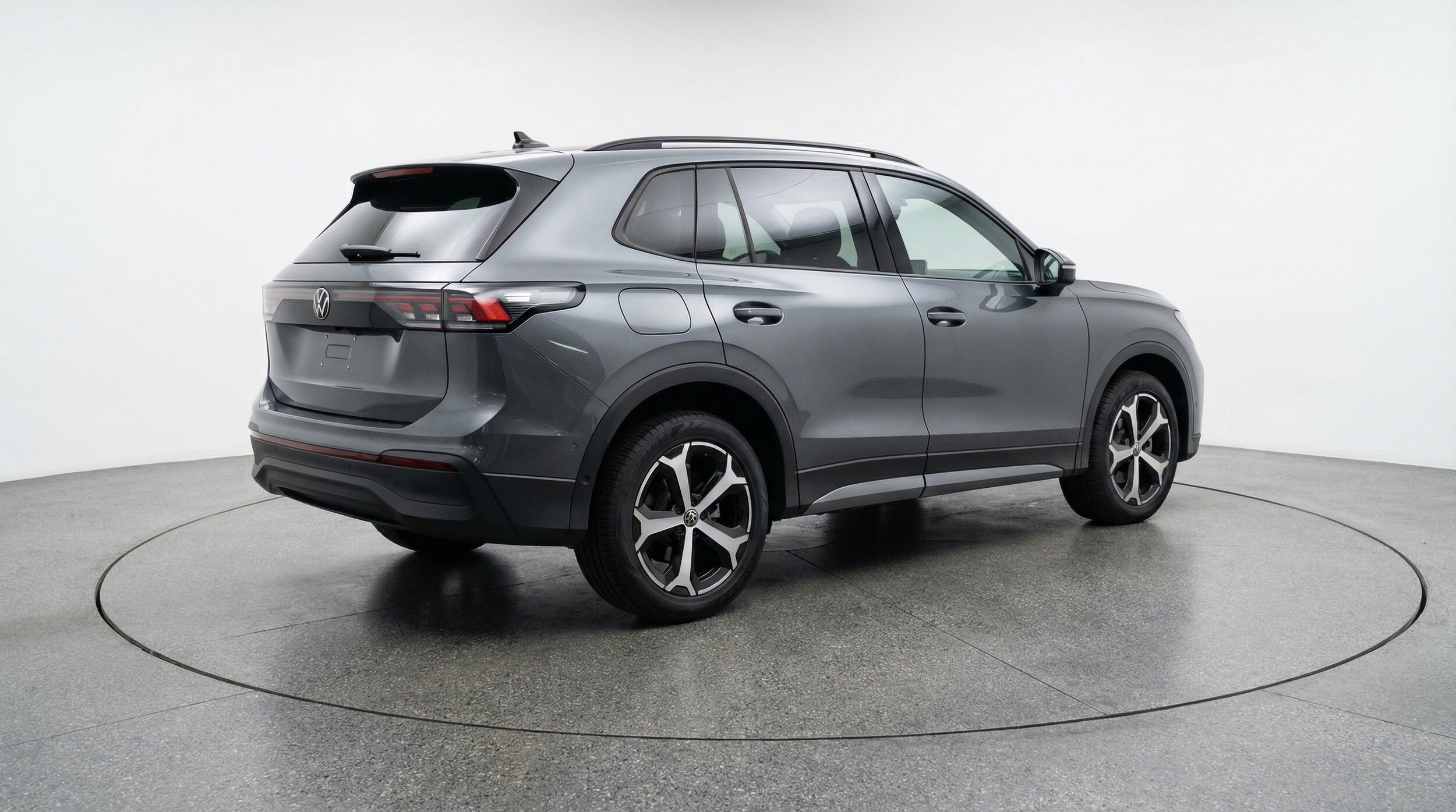 Thumbnail: 2026 Volkswagen Tiguan - 9