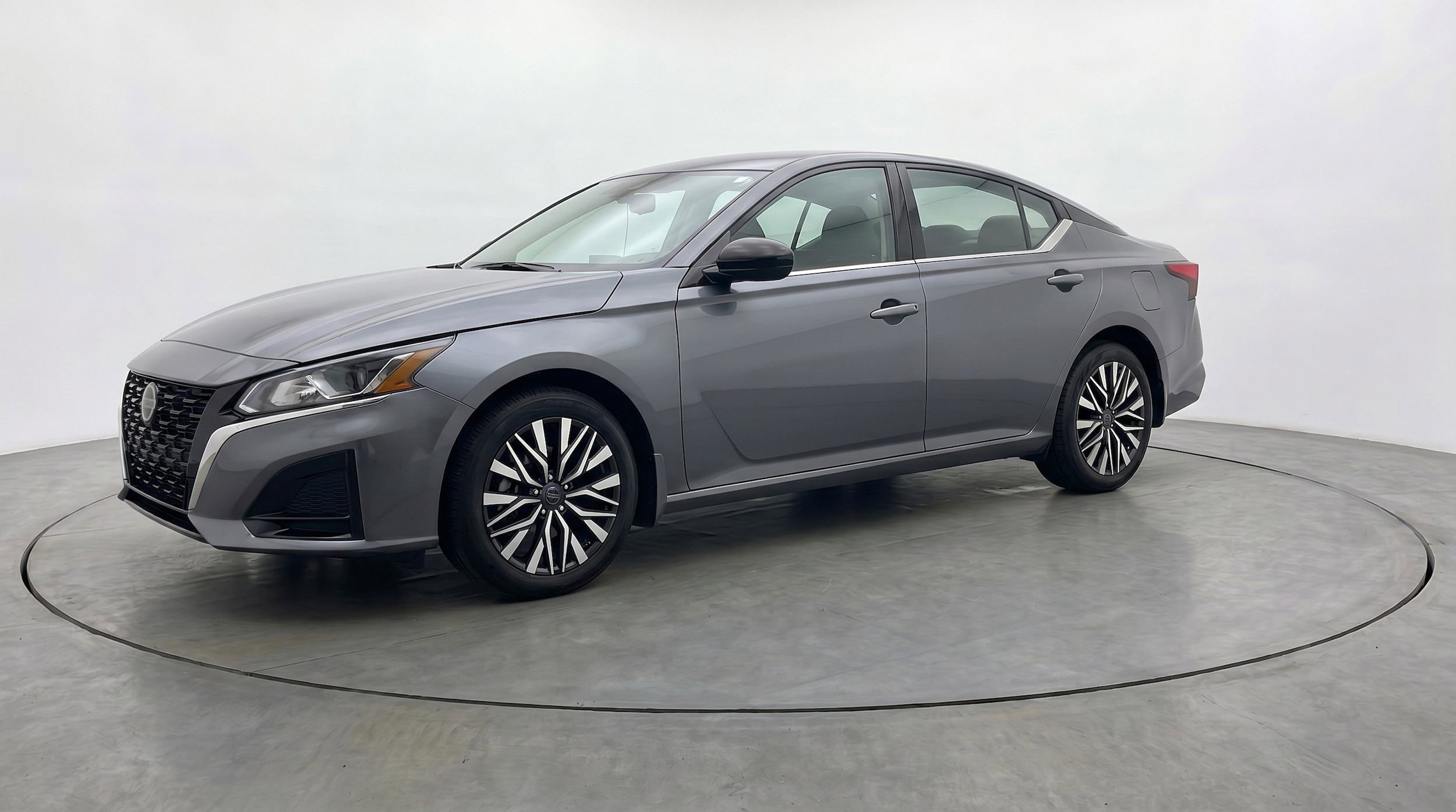 Thumbnail: 2025 Nissan Altima - 3
