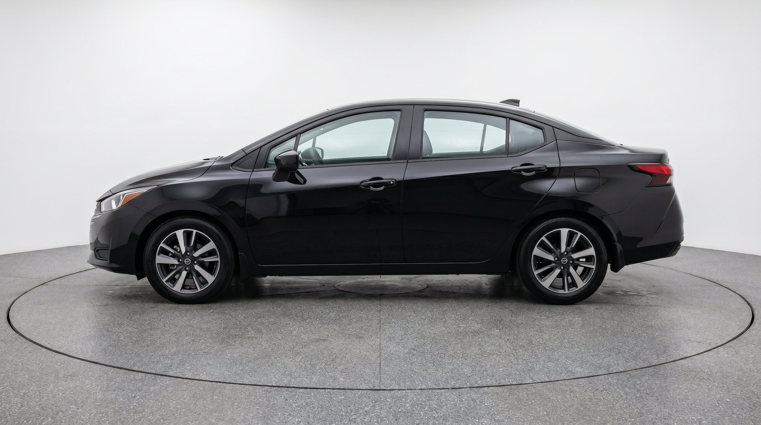 Thumbnail: 2025 Nissan Versa - 5