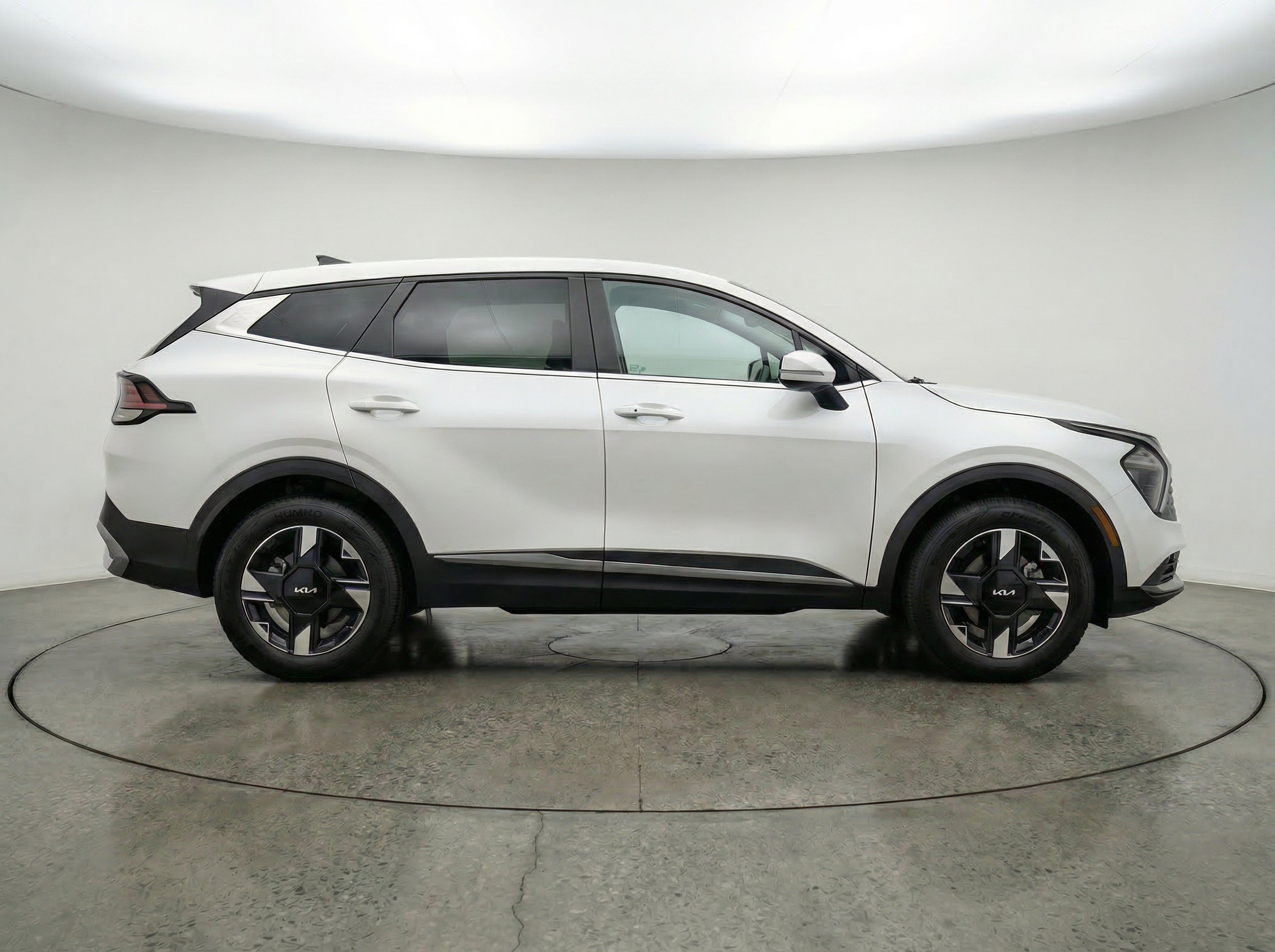 Thumbnail: 2026 Kia Sportage - 11