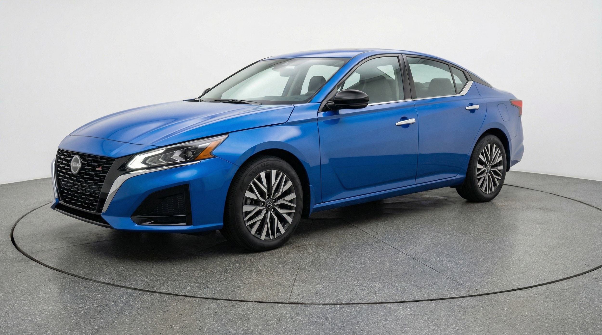 Thumbnail: 2025 Nissan Altima - 3